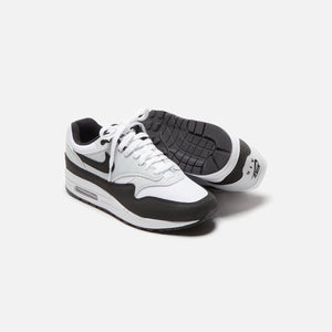Nike Air Max 1 - White / Black / Pure Platinum