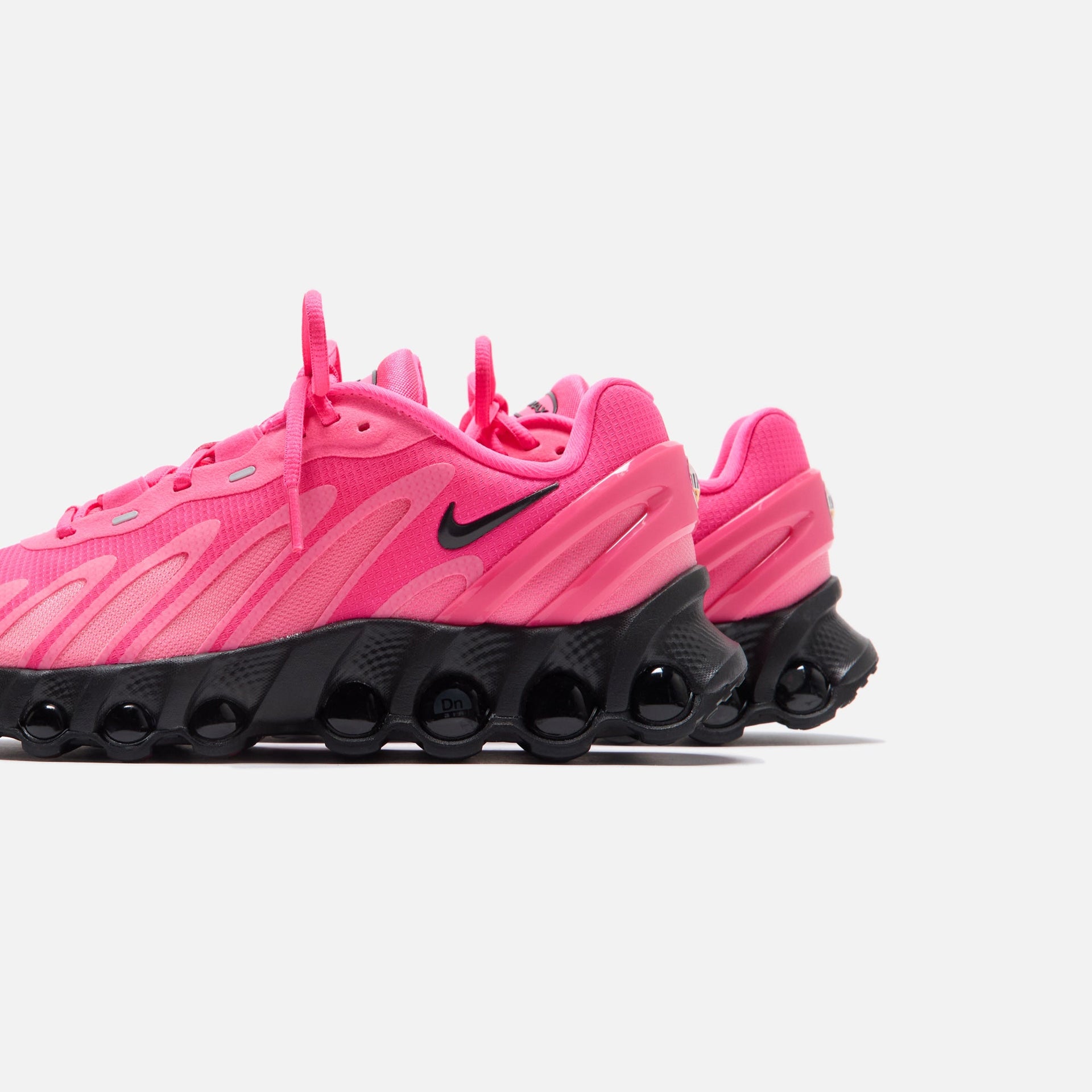 Nike Air Max DN8 - Hyper Pink / Black