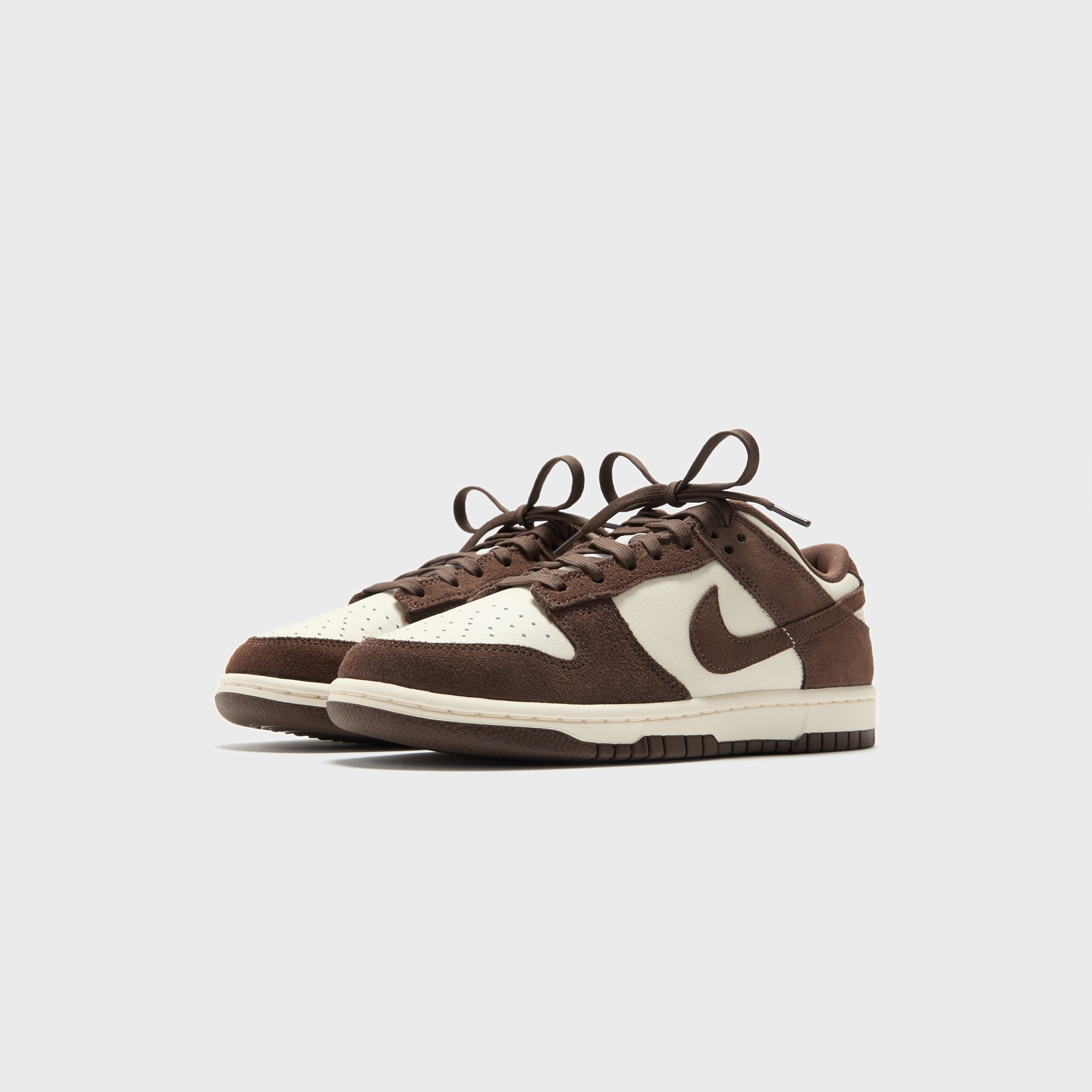 Nike Dunk Low Retro SE - Pale Ivory / Baroque Brown