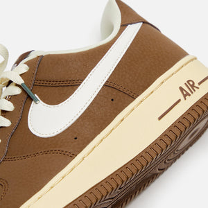Nike Air Force 1 '07 - Cacao Wow / Coconut Milk / Vintage Green / Sail