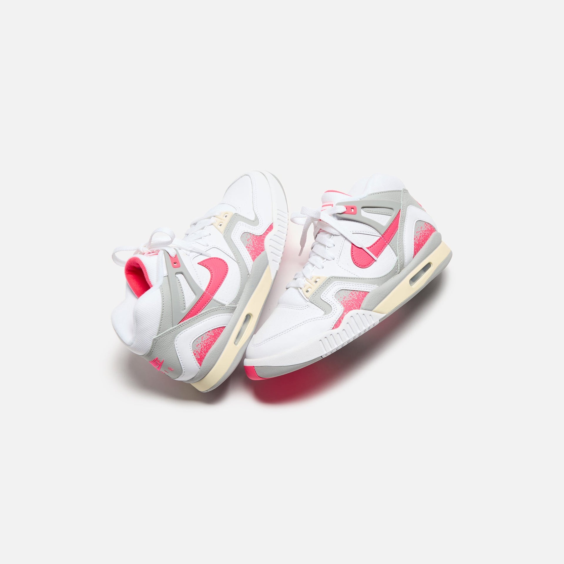 Nike Air Tech Challenge II QS - White / Racer Pink / Light Smoke Grey