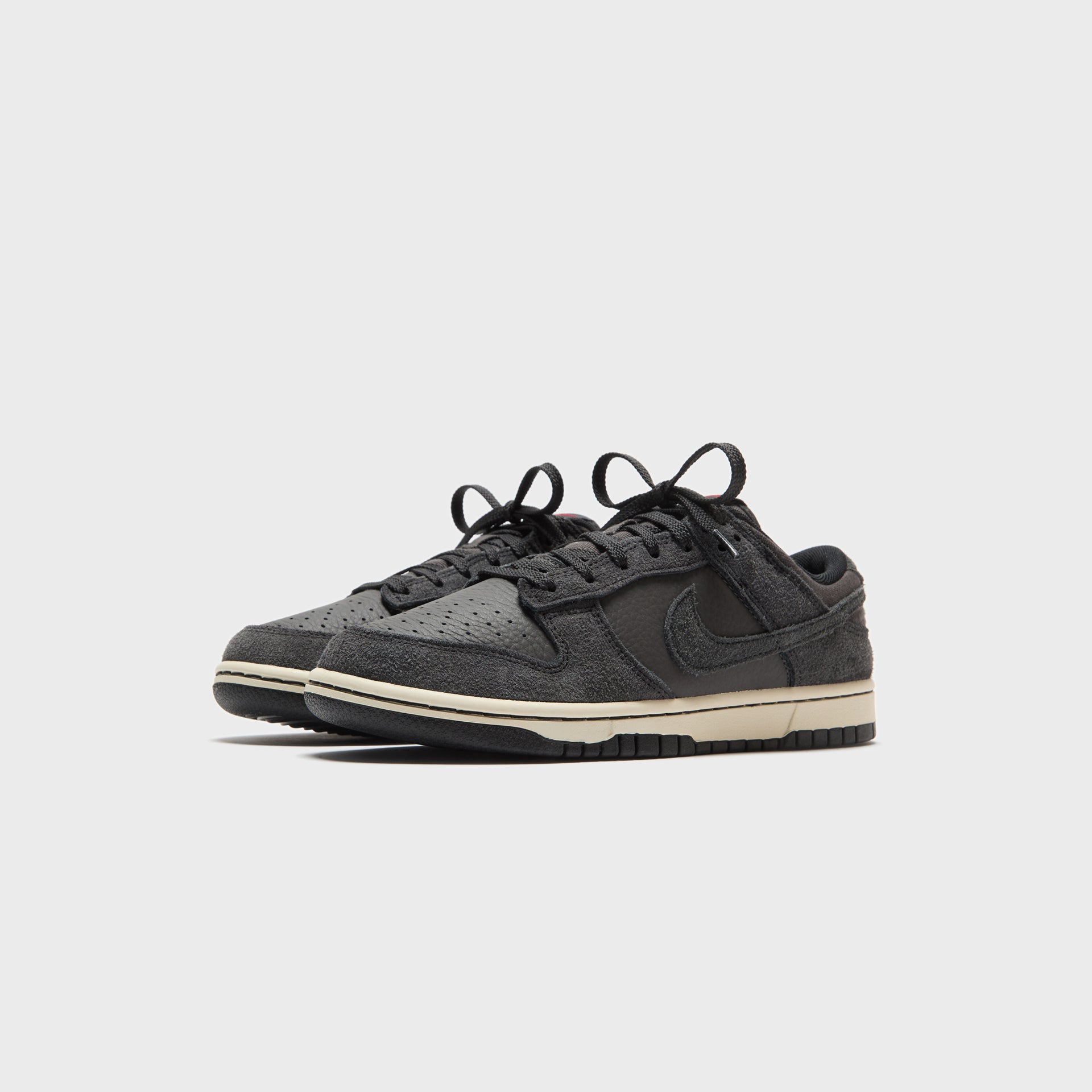 Nike Dunk Low Retro PRM - Black / Off Noir / Medium Ash / Coconut