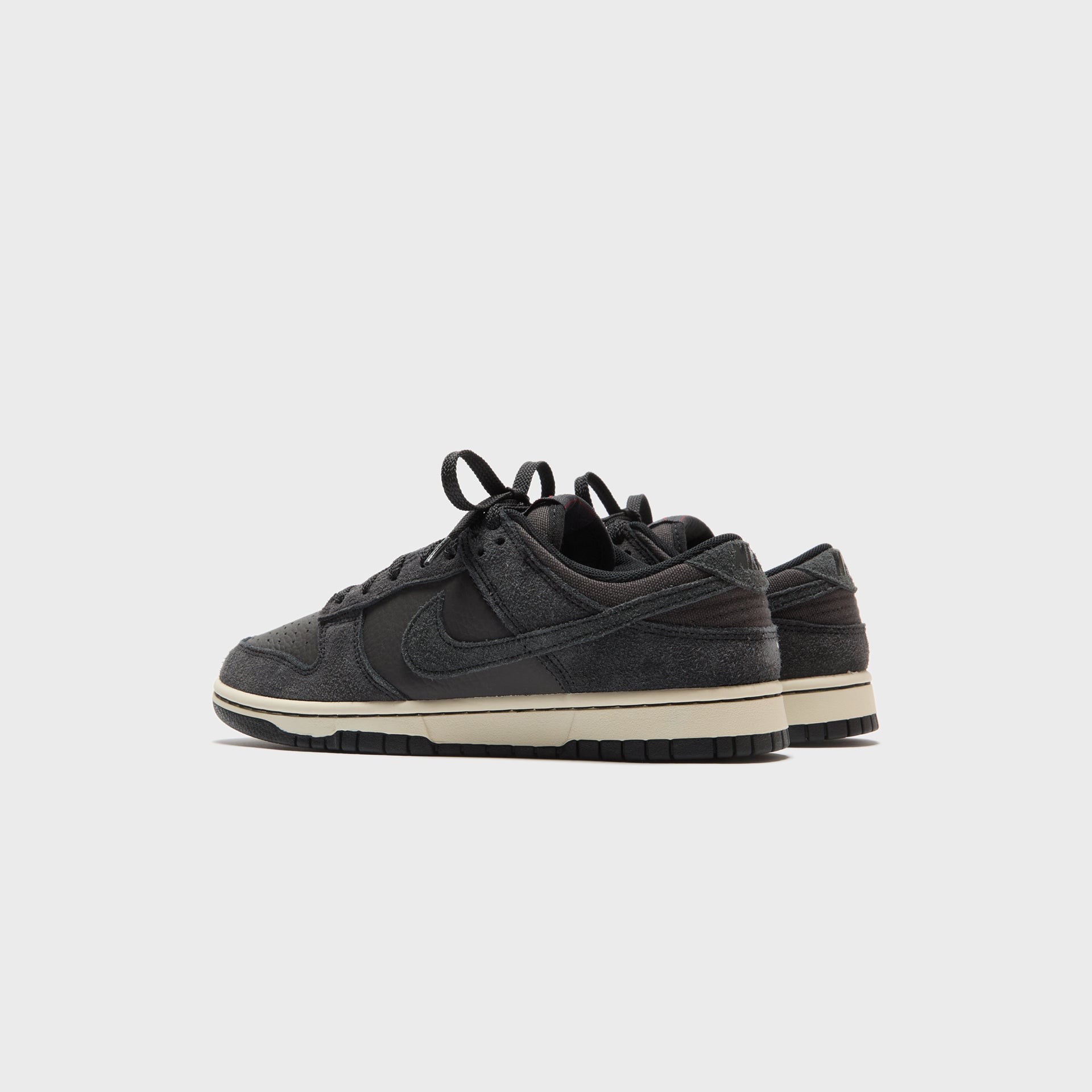 Nike Dunk Low Retro PRM - Black / Off Noir / Medium Ash / Coconut