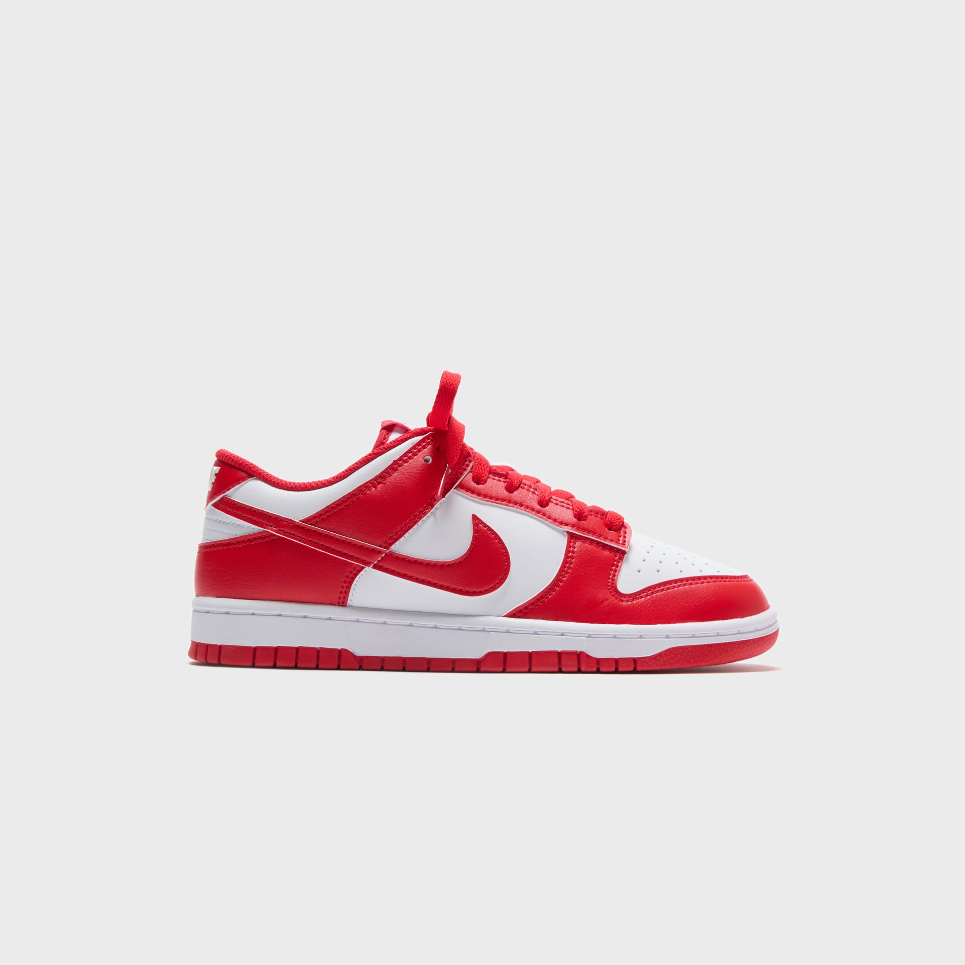 Nike Dunk Low Retro - White / University Red / White