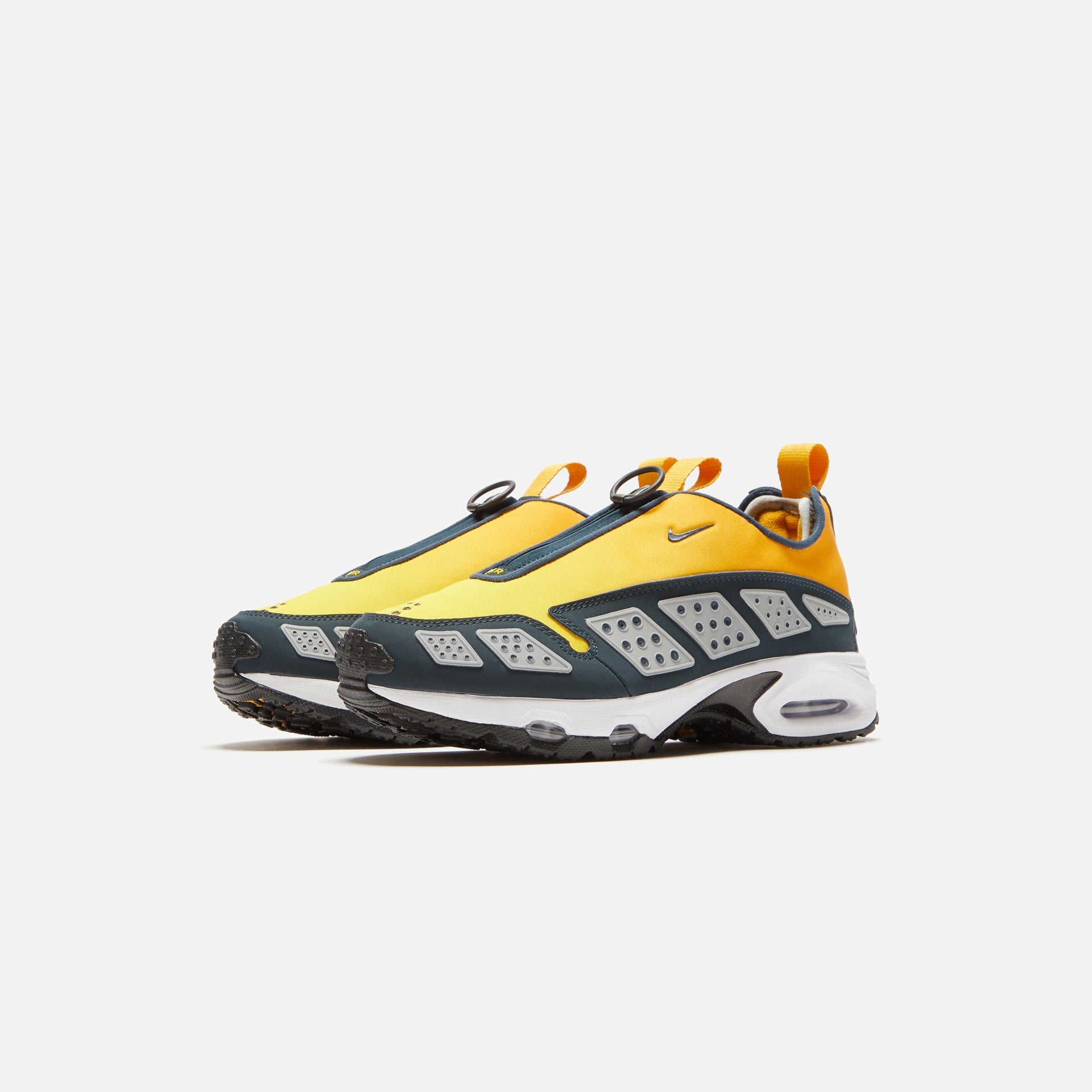 Nike WMNS Air Max SNDR - Canyon Gold / Light Smoke Grey / Speed Yellow / Deep Ocean