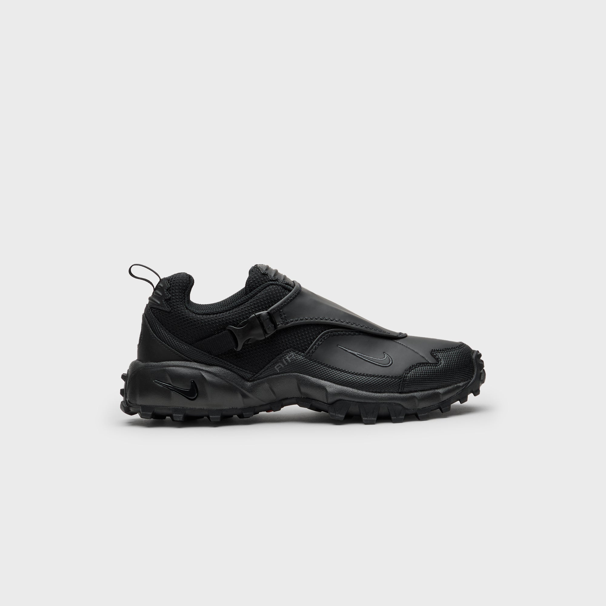 Nike ACG Phassad - Black – Kith Canada