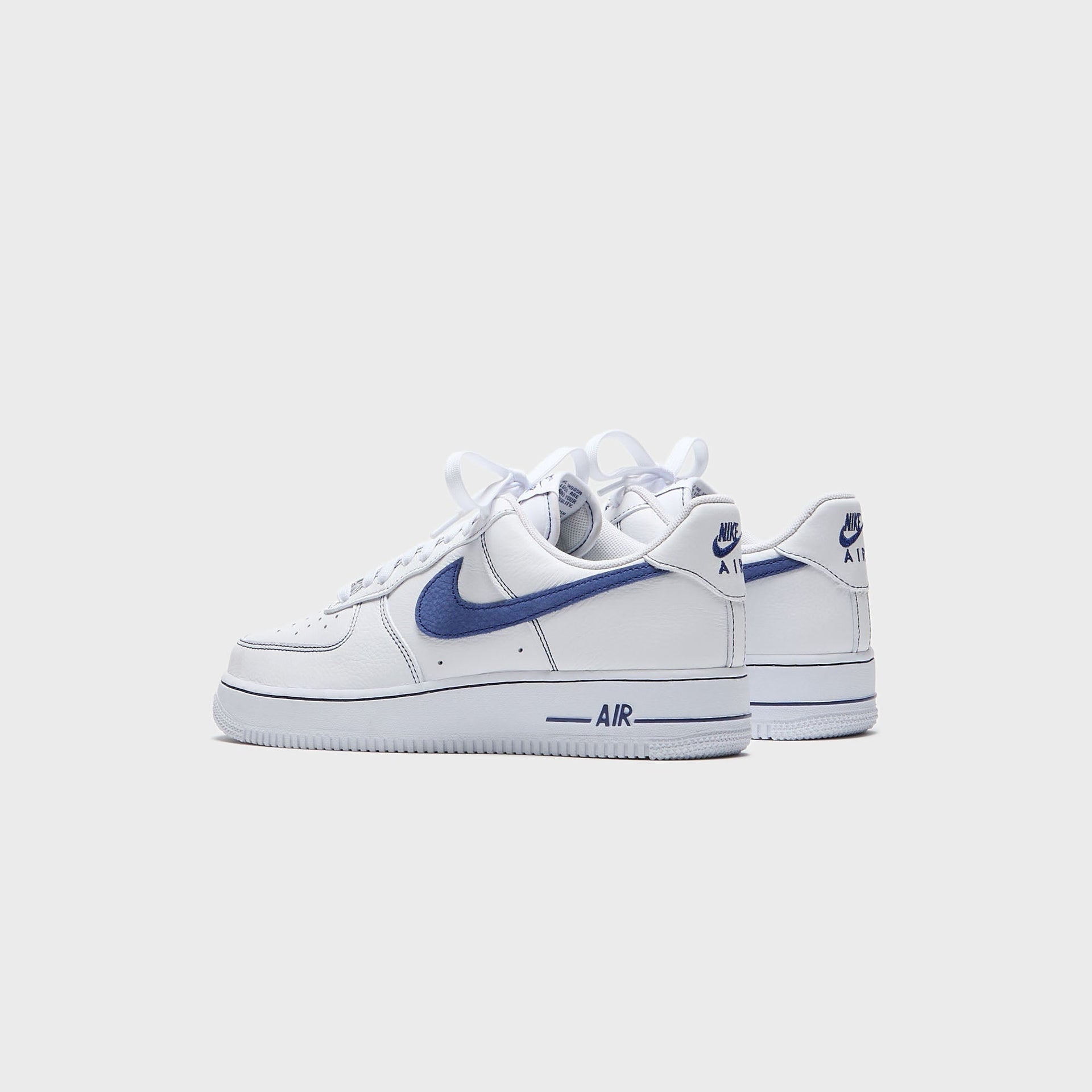 Nike Air Force 1 `07 - White / Deep Royal Blue