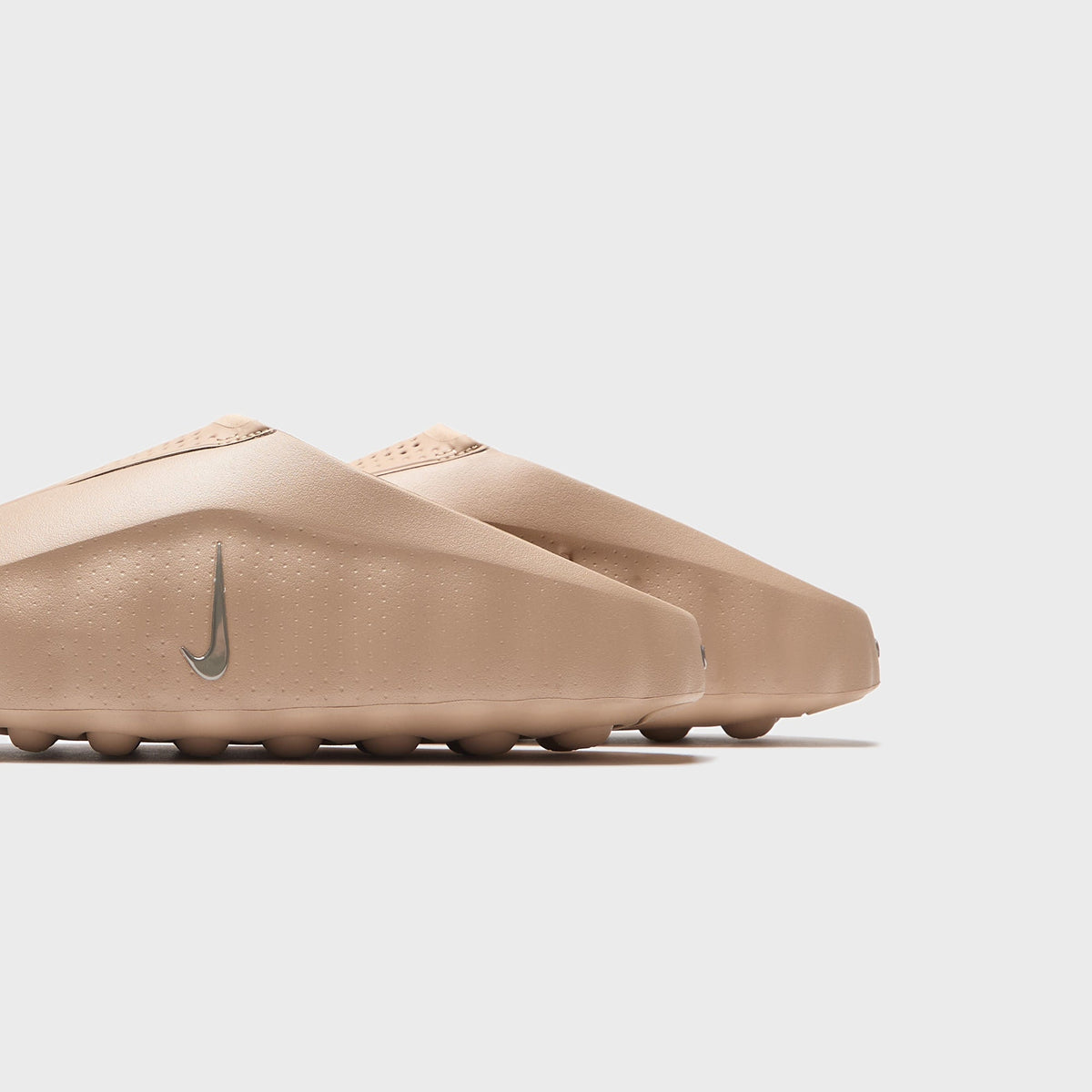 Nike Mind 001 - Hemp / Sanddrift / Pale Ivory