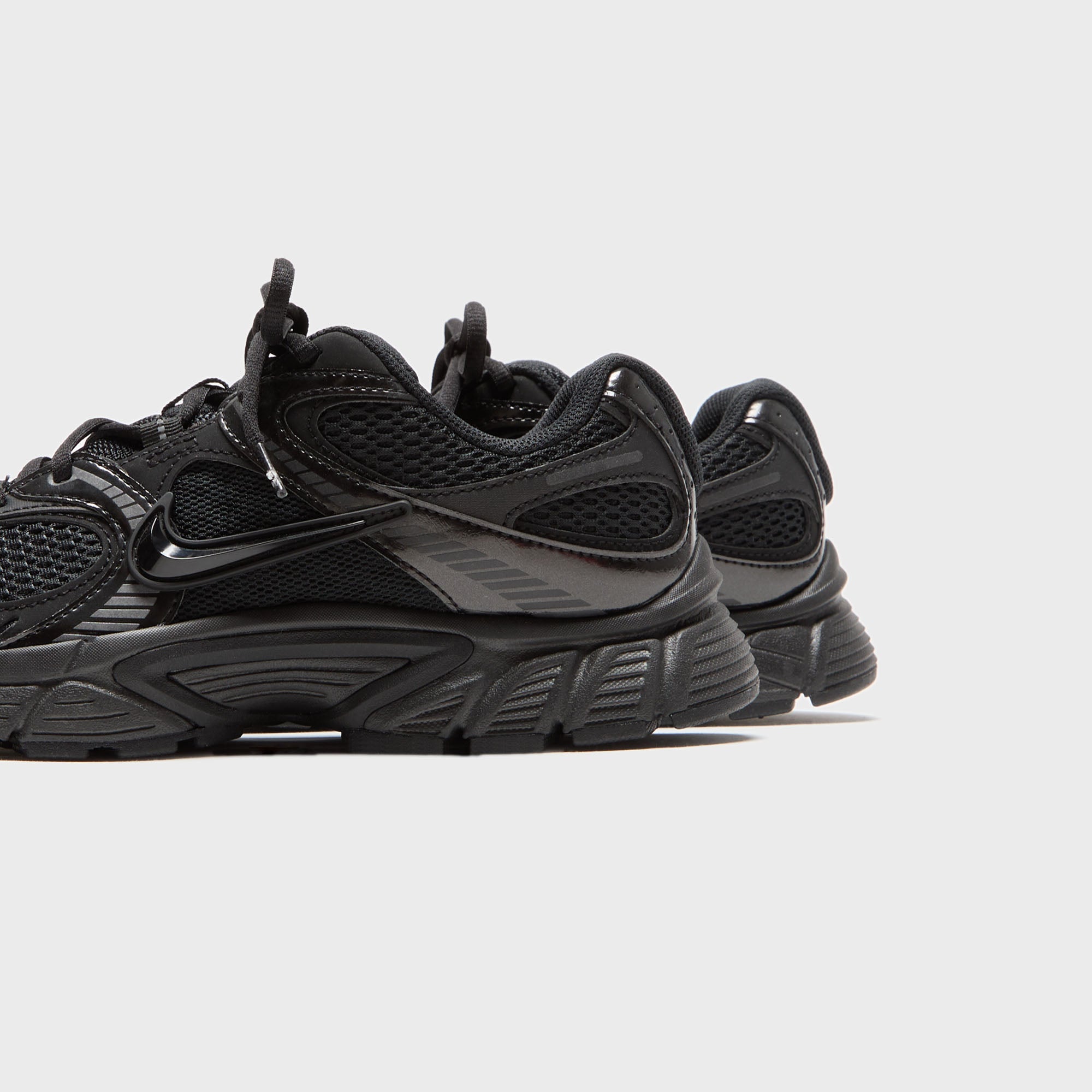 ★Nike★V5 RNR Black Anthracite★大人気★ Nike WMNS V5 Rnr - Black / Anthracite – Kith Canada