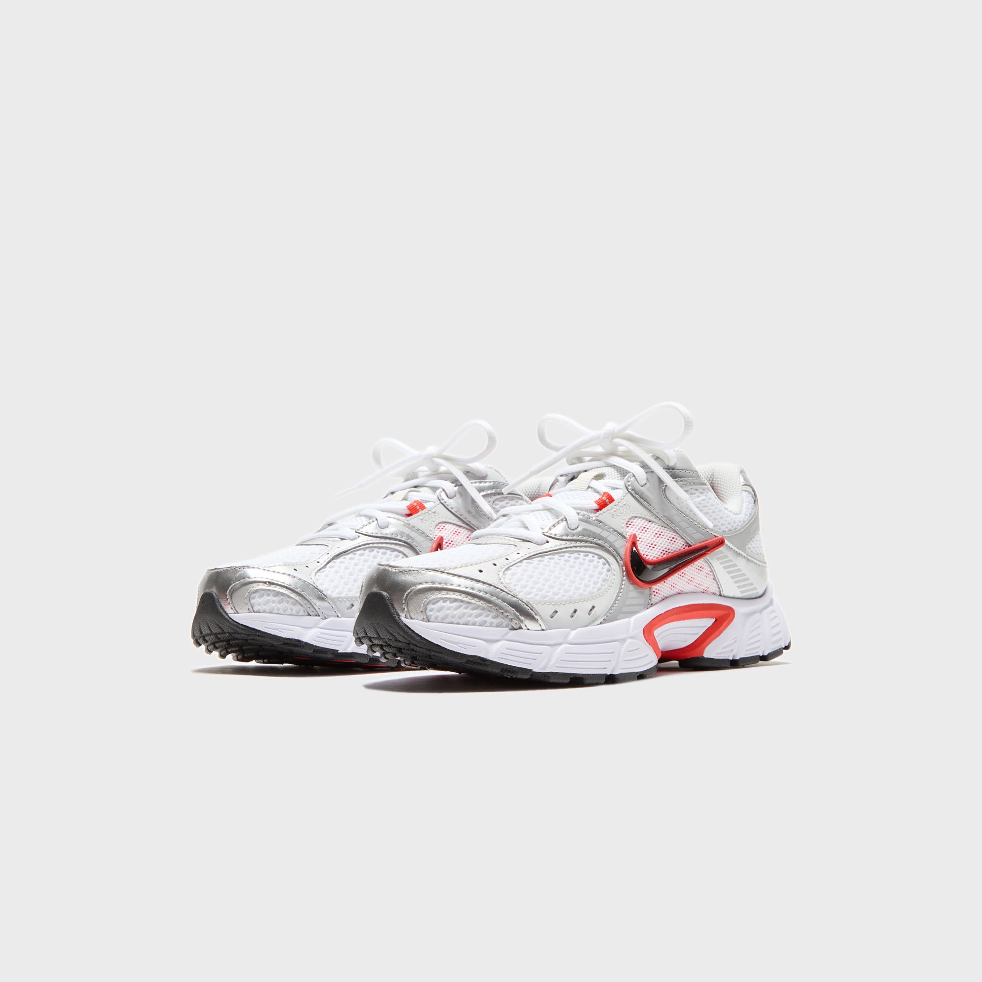 Nike WMNS V5 Rnr - White / Picante Red / Vast Grey / Black – Kith