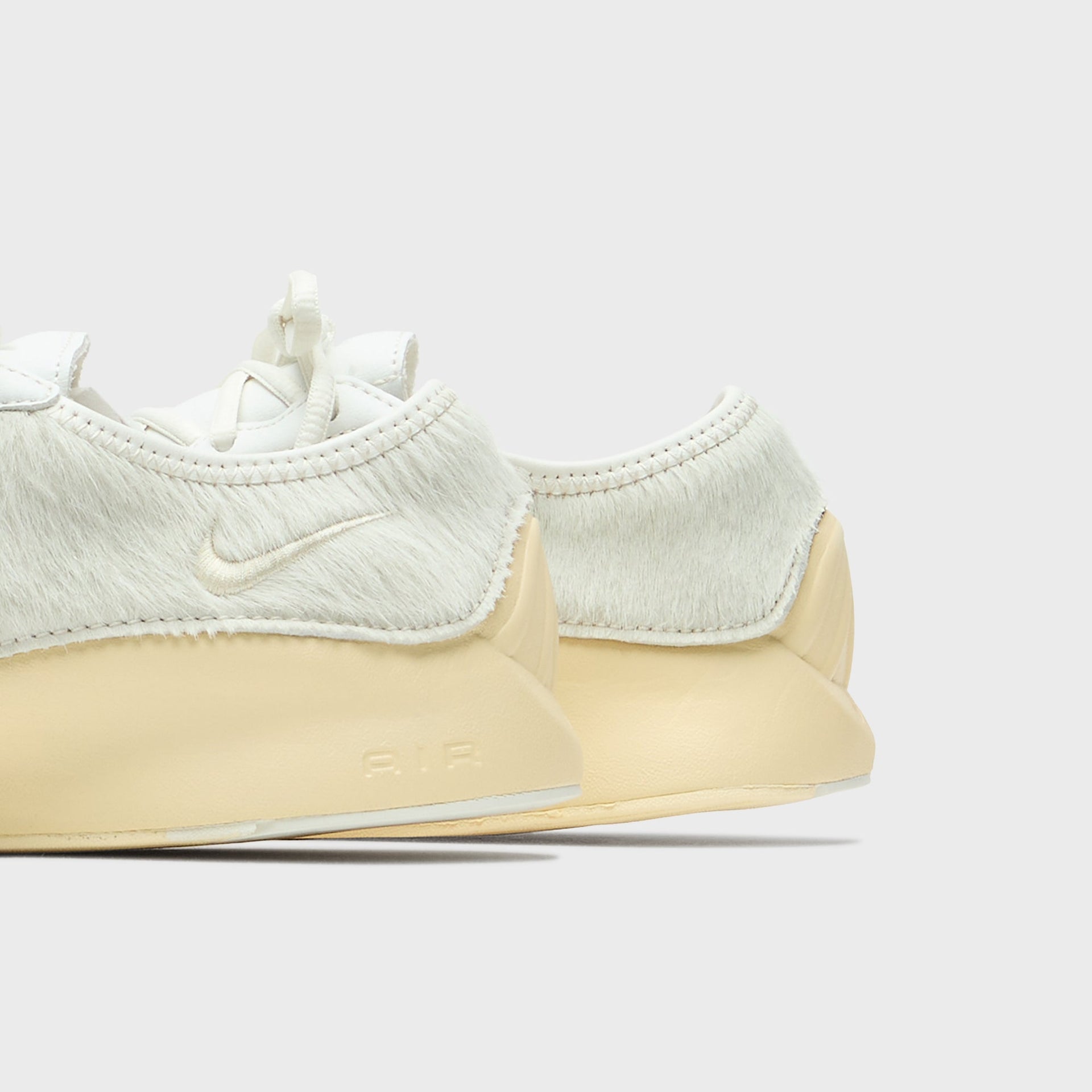 Nike WMNS Air Superfly LX - Sail / Soft Yellow / Muslin