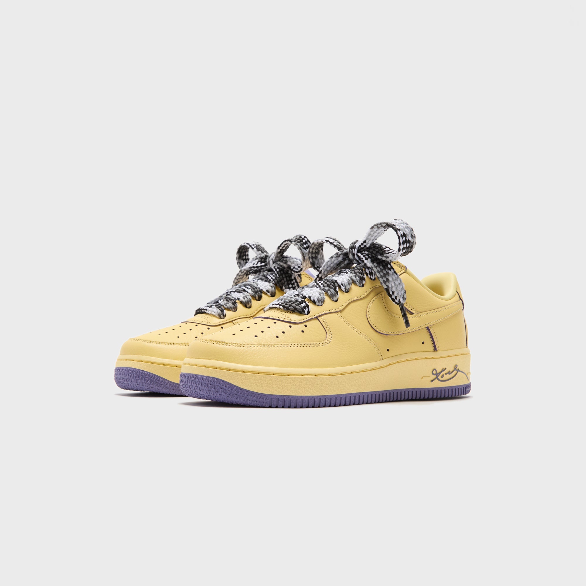 シューズ(男性用) Kobe Bryant Nike Air Force 1 Low Protro Kobe Bryant Nike Air Force 1 Low Protro Denim IM1980-400