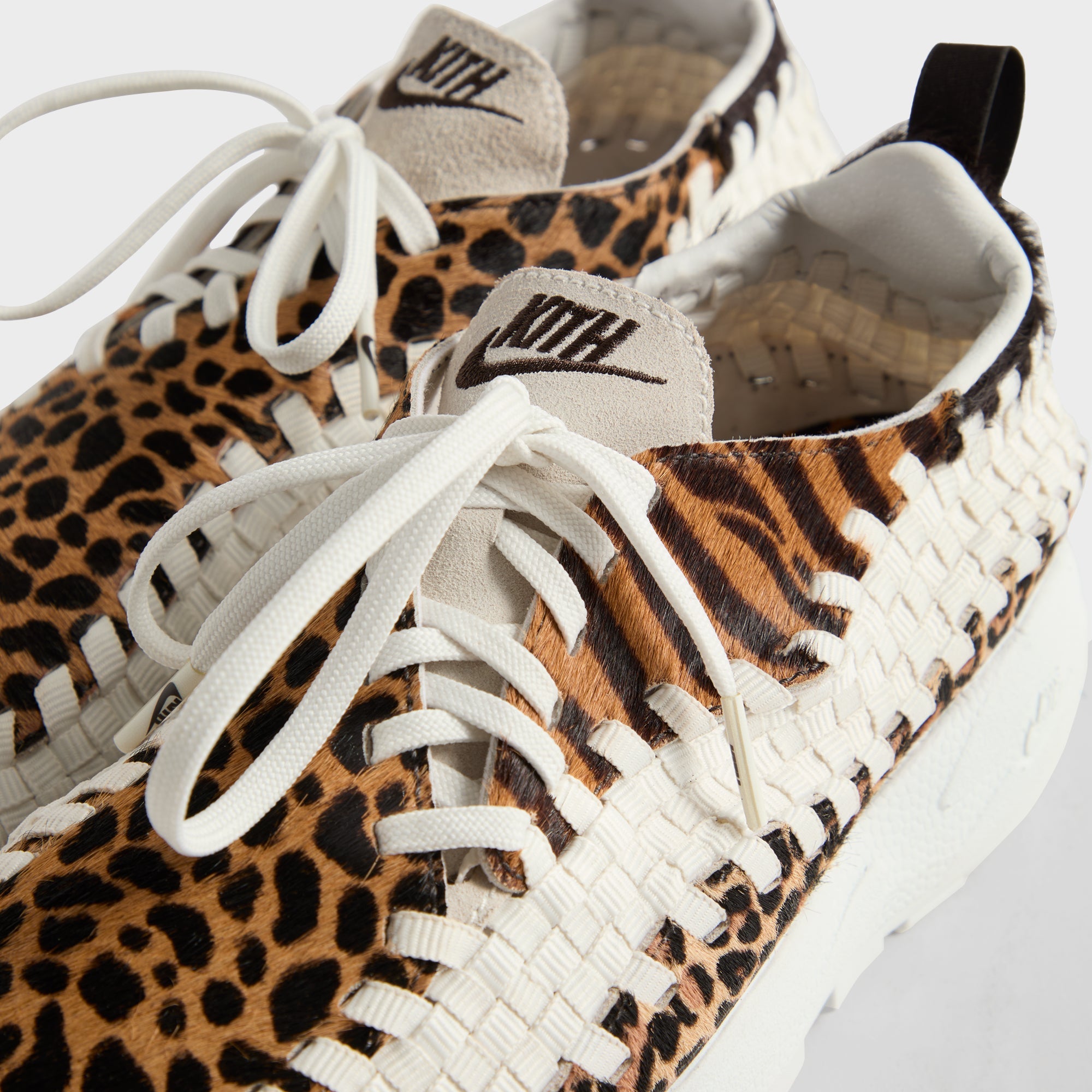 靴 KITH Nike Footscape Woven Kith for Nike GS Footscape - Black / Summit White / Velvet Brown