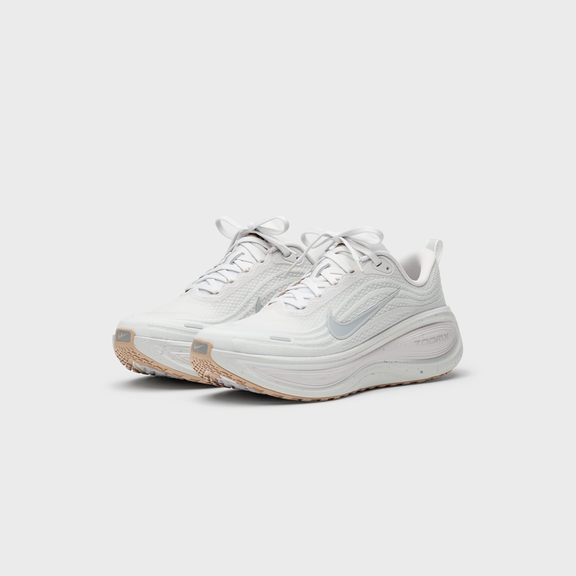 Nike Vomero Plus - Vast Grey / Wolf Grey / Off White – Kith Canada