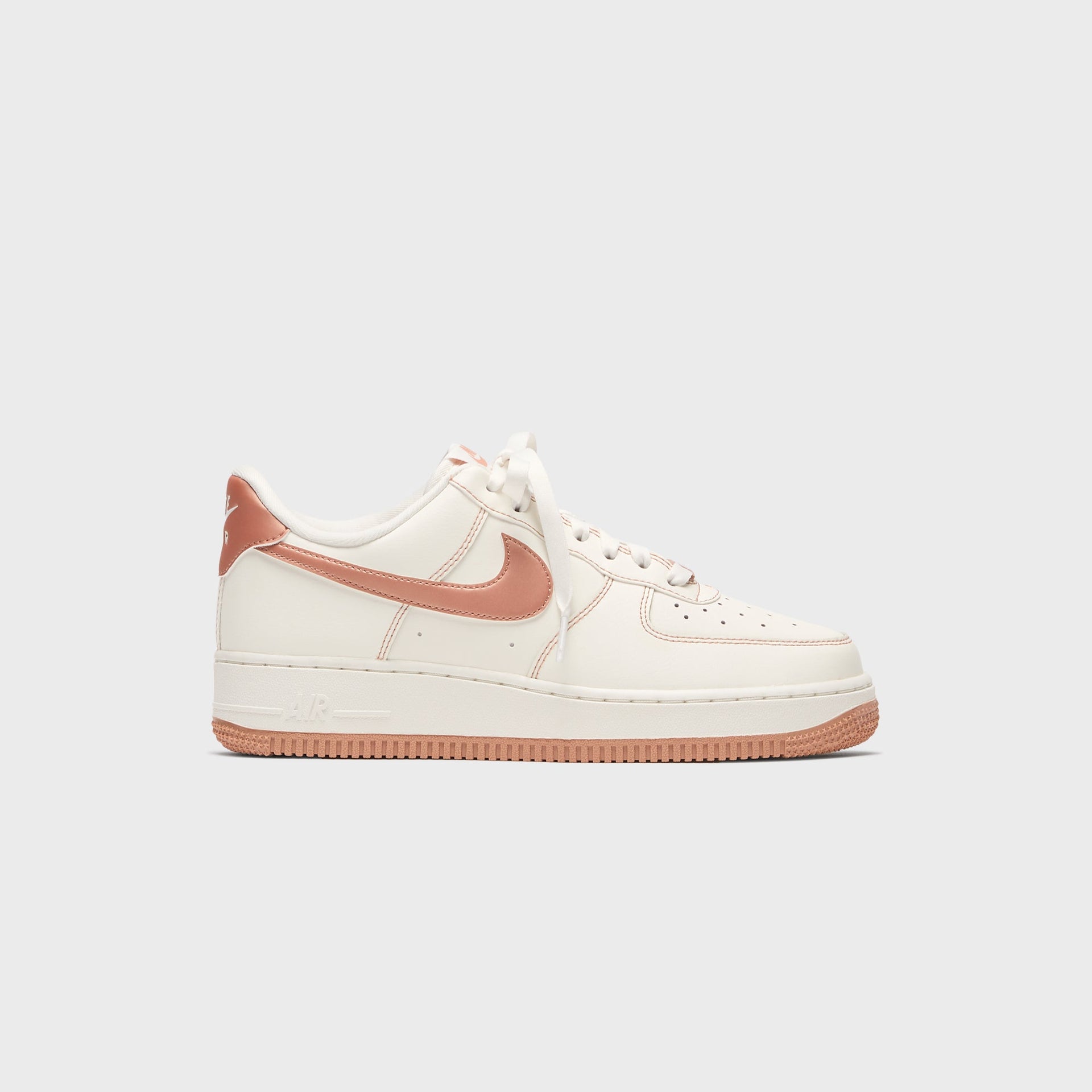 Nike WMNS Air Force 1 '07 - Sail / Rose Gold
