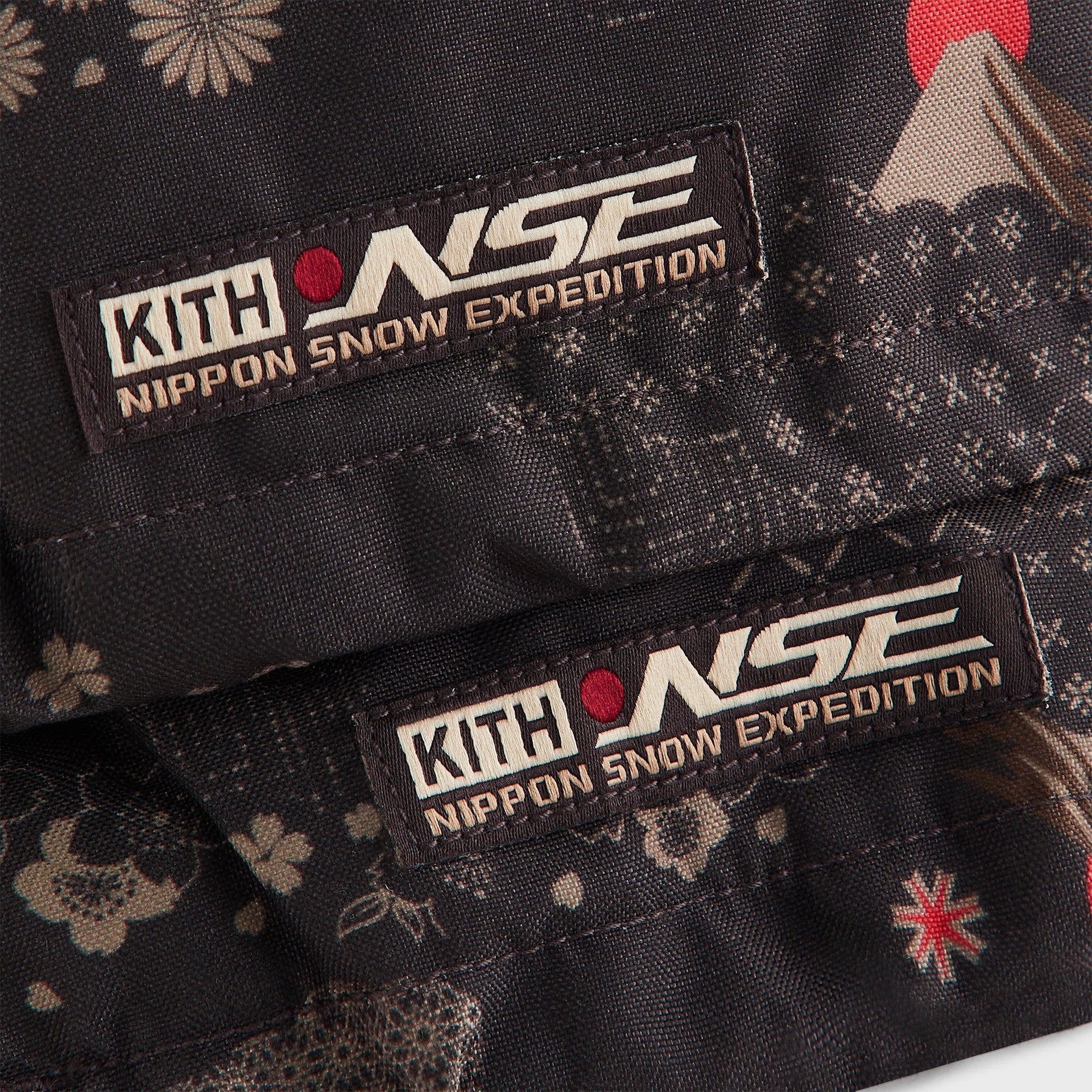 Kith for Oakley Gauntlet Mittens - Espresso - PH