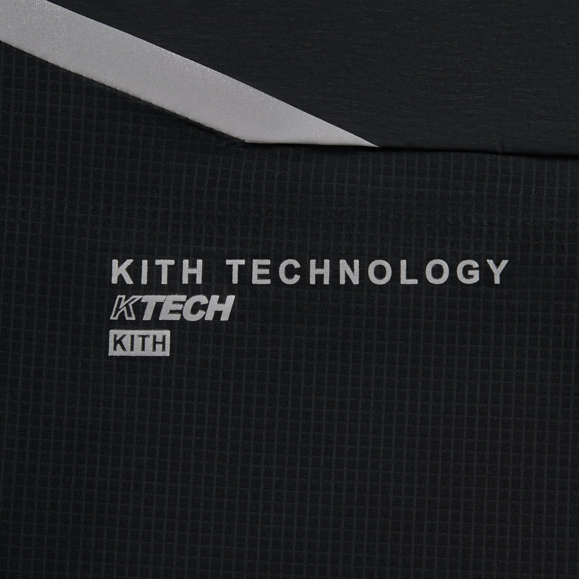 Kith for On Core Jacket - Black – Kith Canada