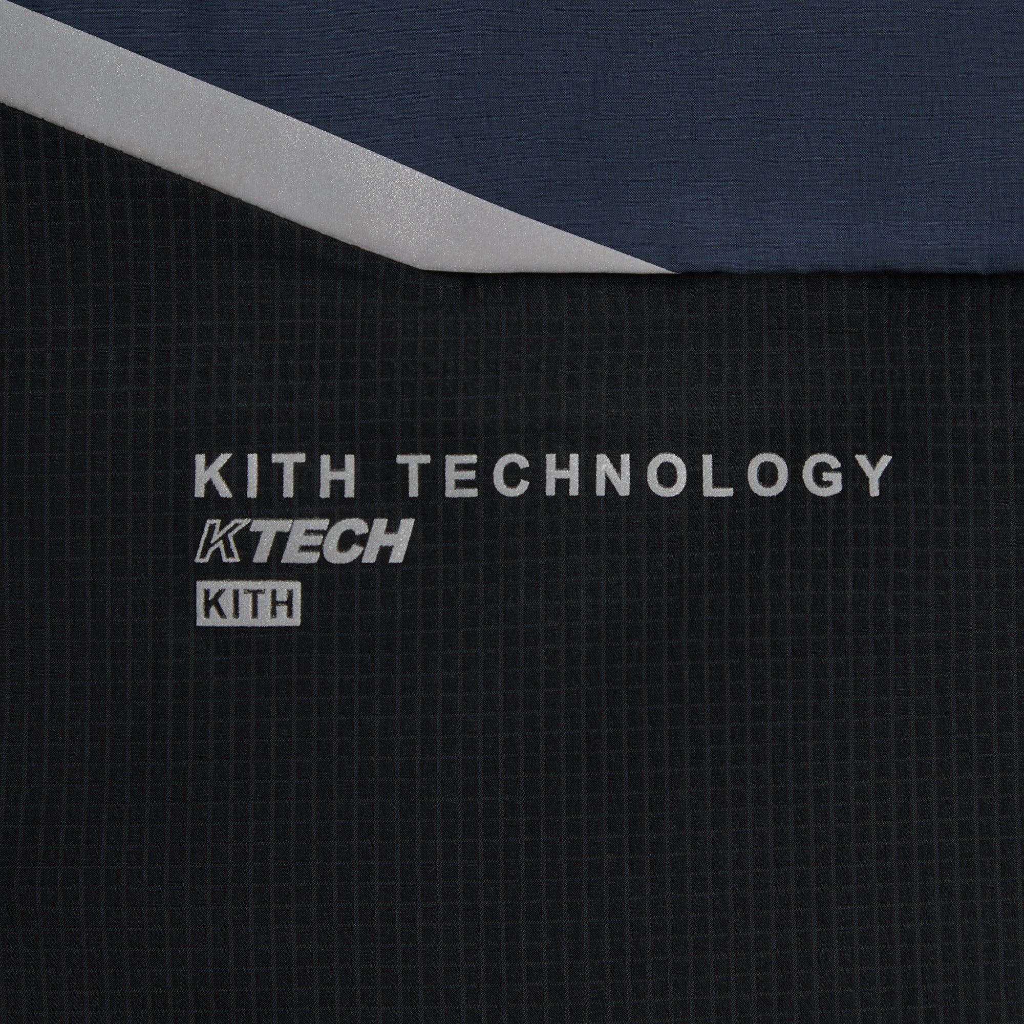 Kith for On Core Jacket - Midnight – Kith Canada