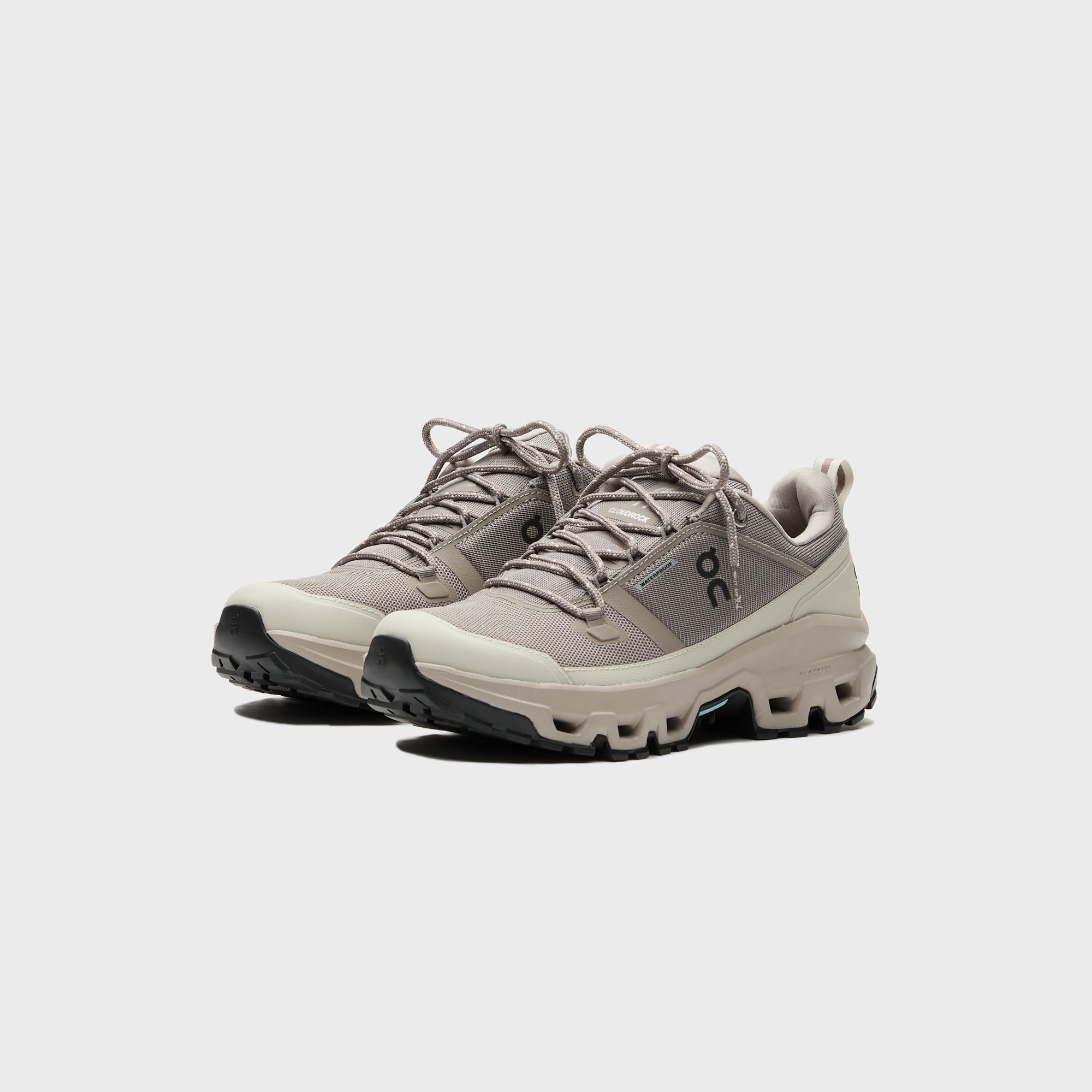 On Running x INVINCIBLE Cloudmonster 2 - Ivory / Cream