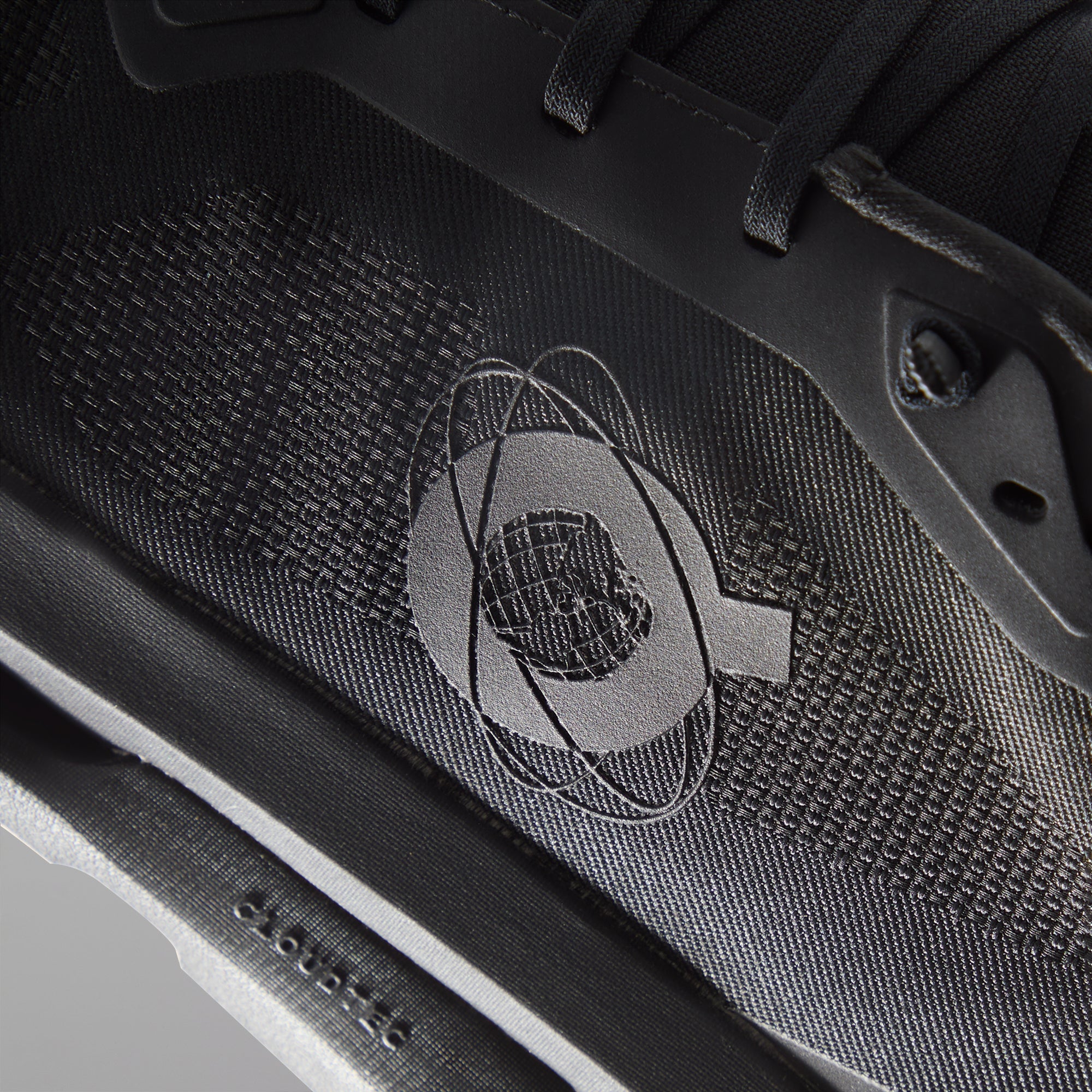 KITH × On Cloudzone ALL BLACK SIZE 27.5 Kith for On Cloudzone - Black – Kith Canada