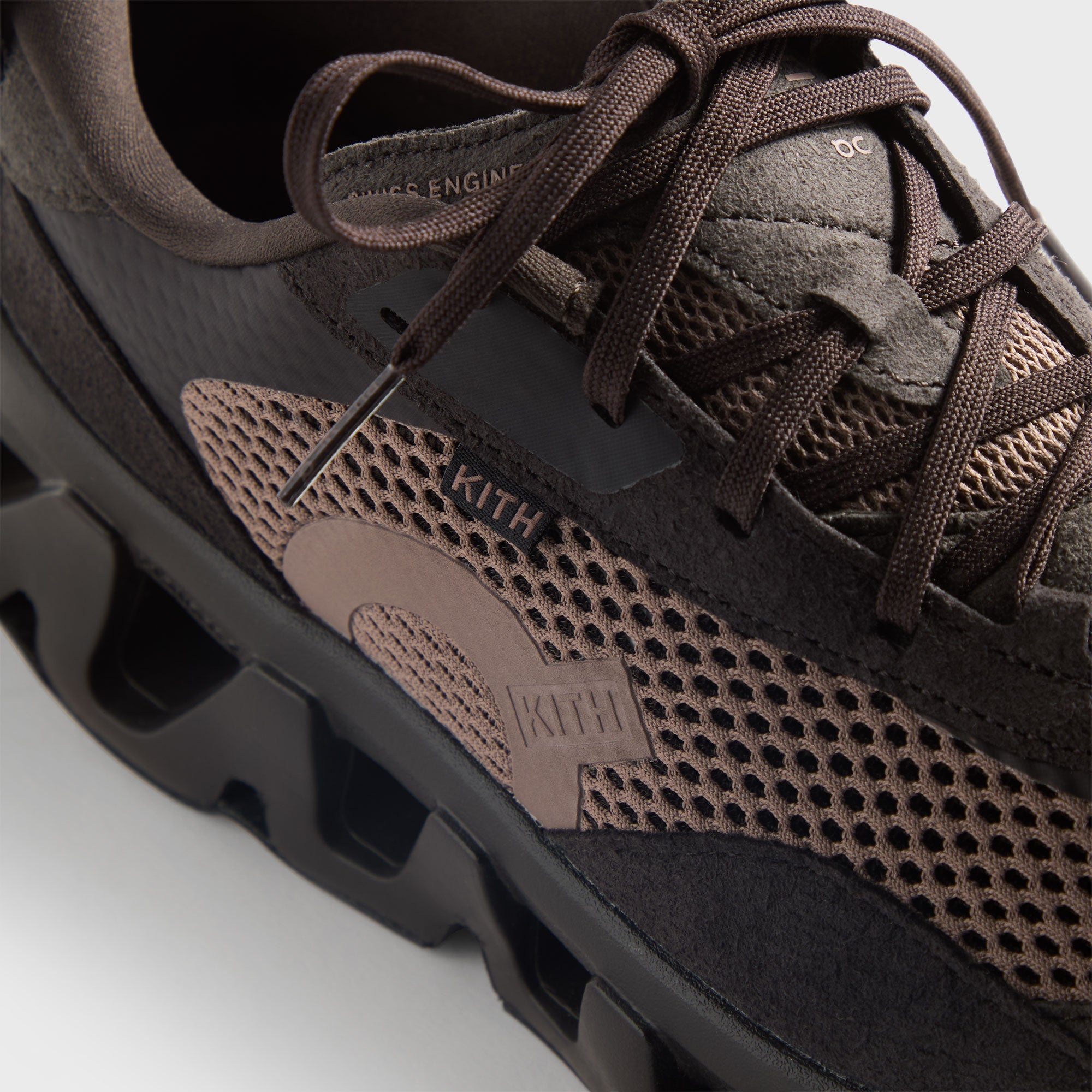 Kith for On K-Tech 2 - Thorn / Ganache – Kith Canada