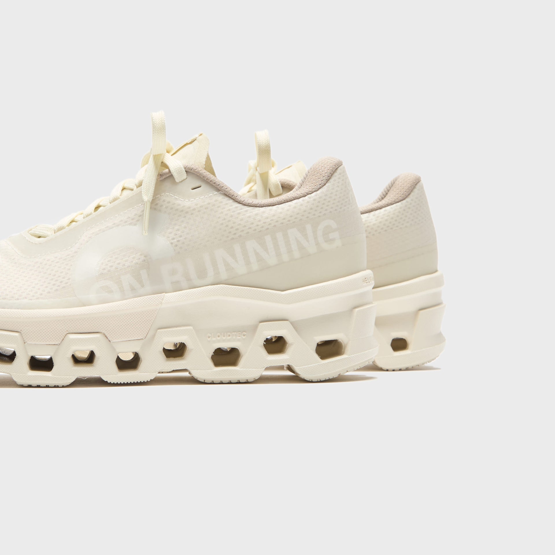 On Running x INVINCIBLE WMNS Cloudmonster 2 - Ivory / Cream