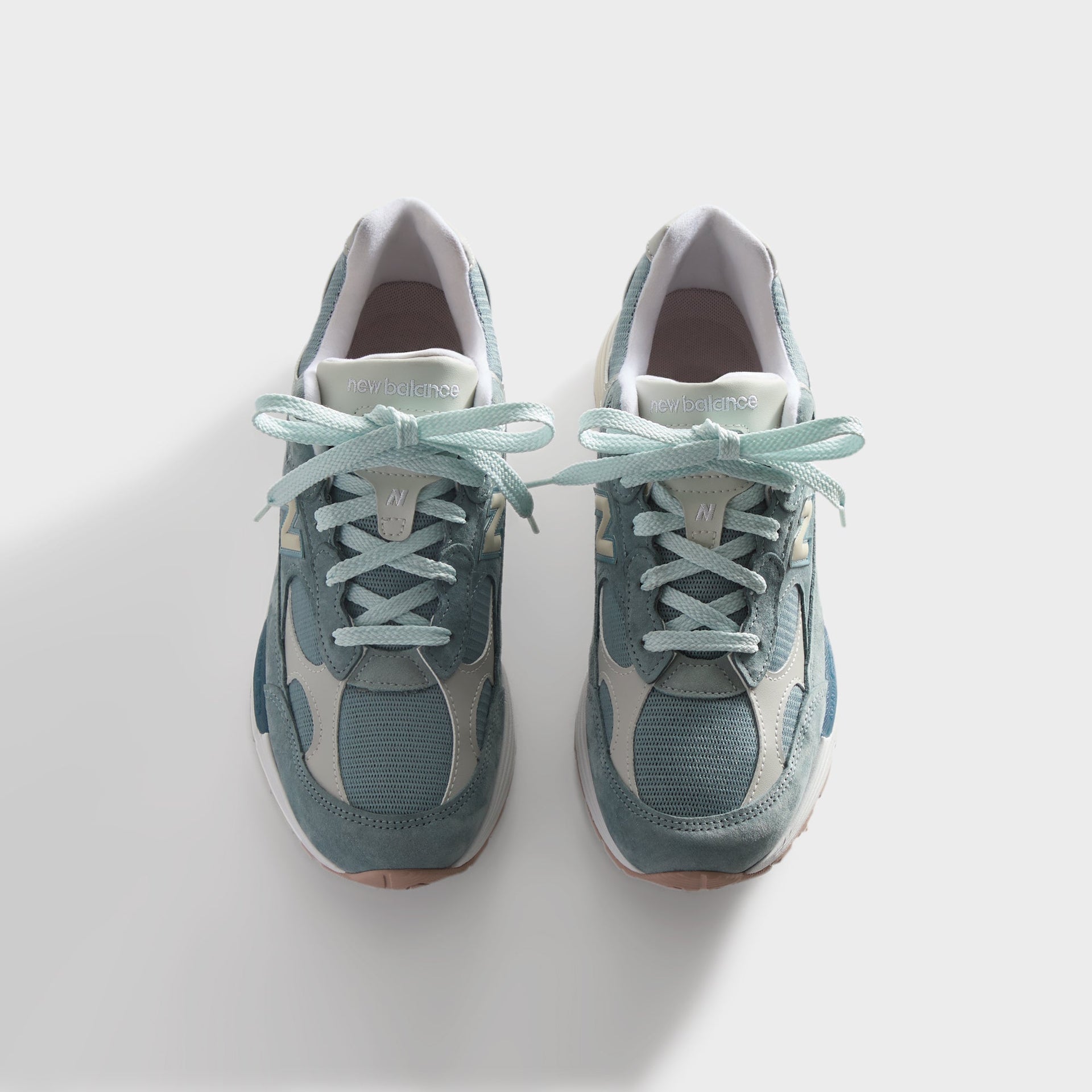 Kith & New Balance Made in USA 992 - Aegean Blue / Shadow Gray