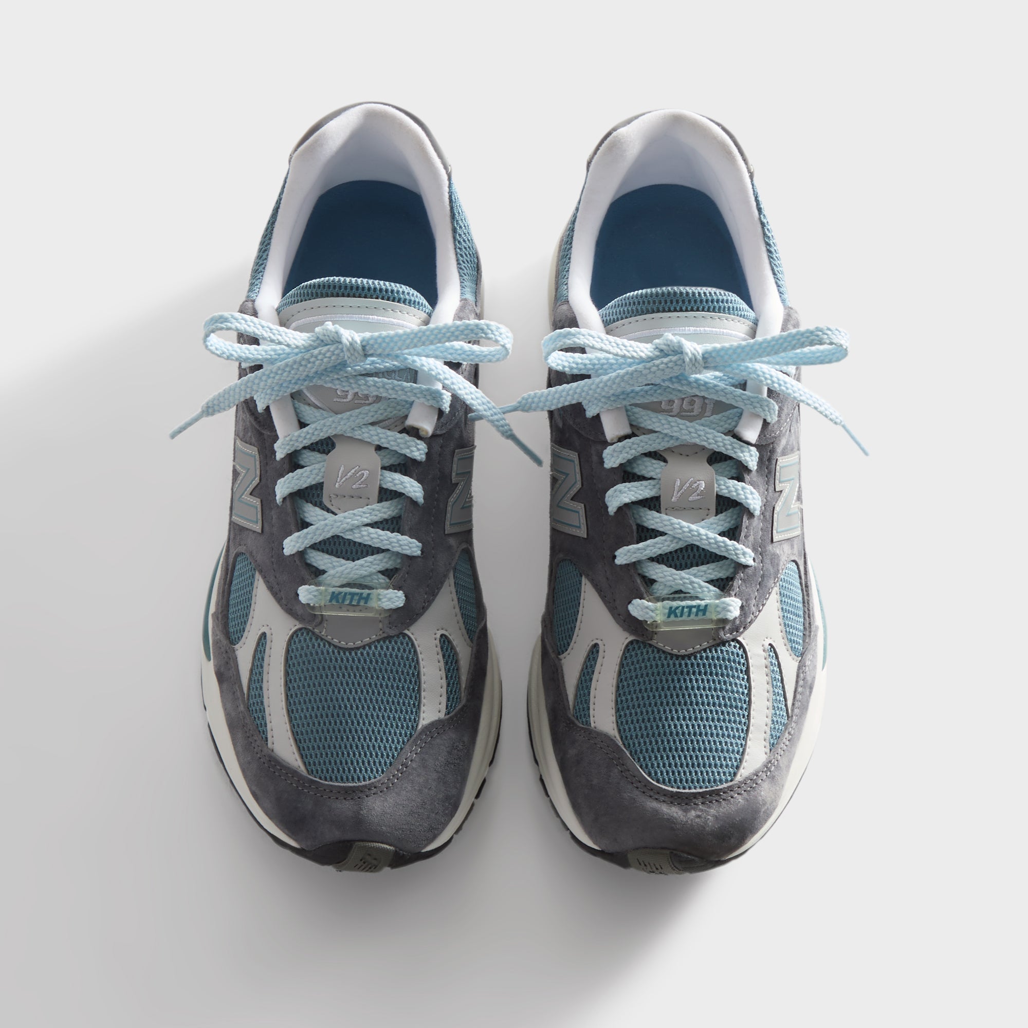 CARRYME Harajuku | ・ KITH × New Balance 991V2 