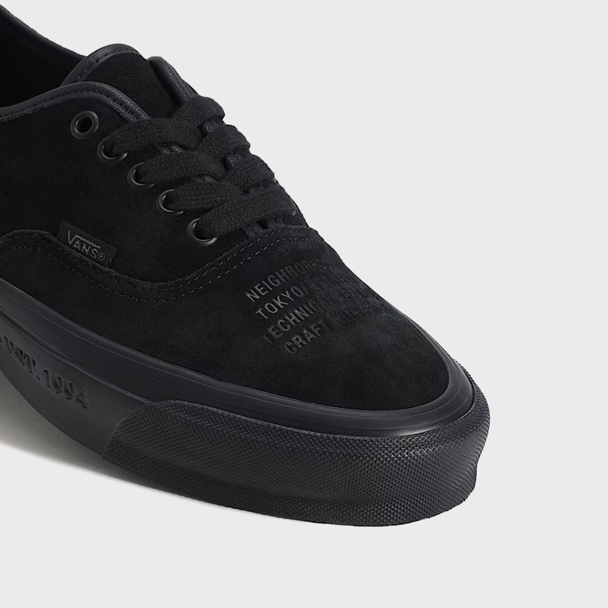 VANS x NEIGHBORHOOD OTW Authentic 44 - Black – Kith Canada