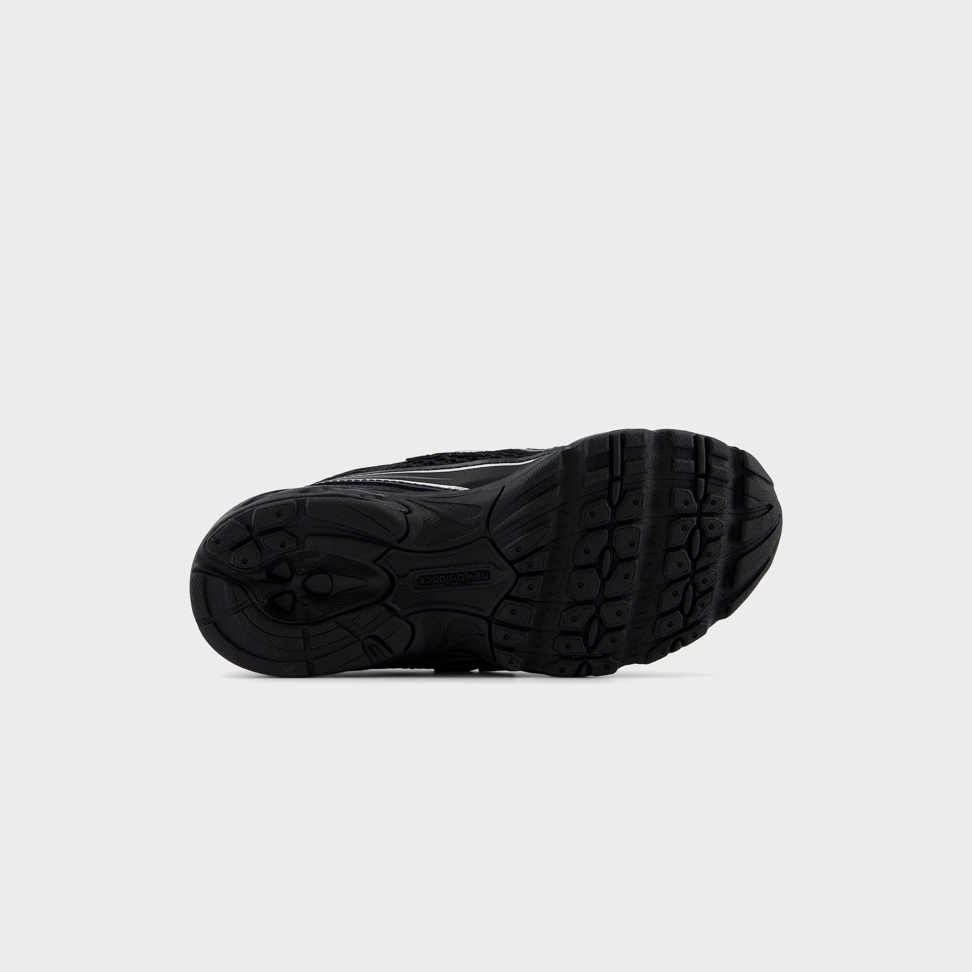 New Balance PS 740 - Black / Silver Metallic