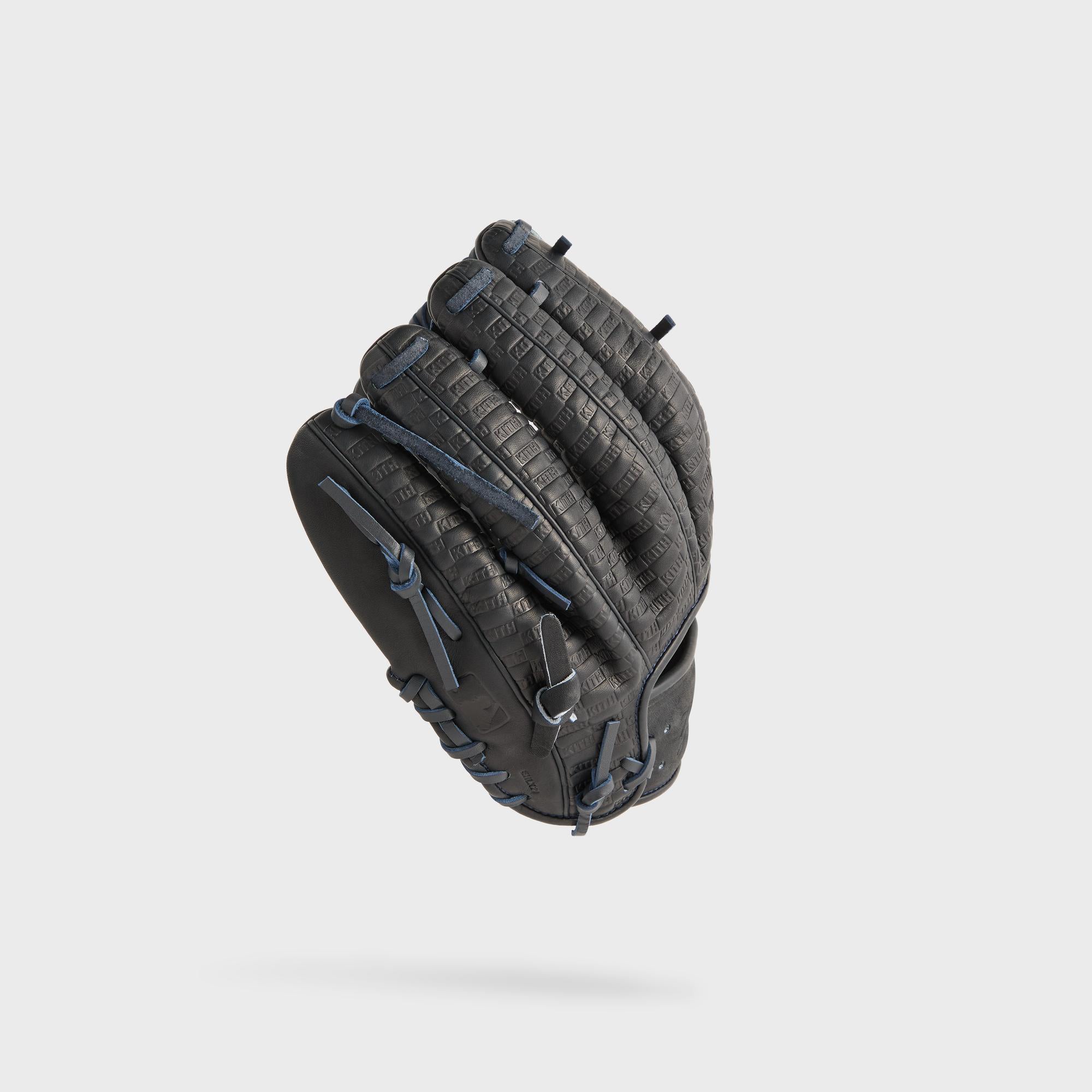 Kith & Rawlings for the New York Yankees Heart of the Hide Glove