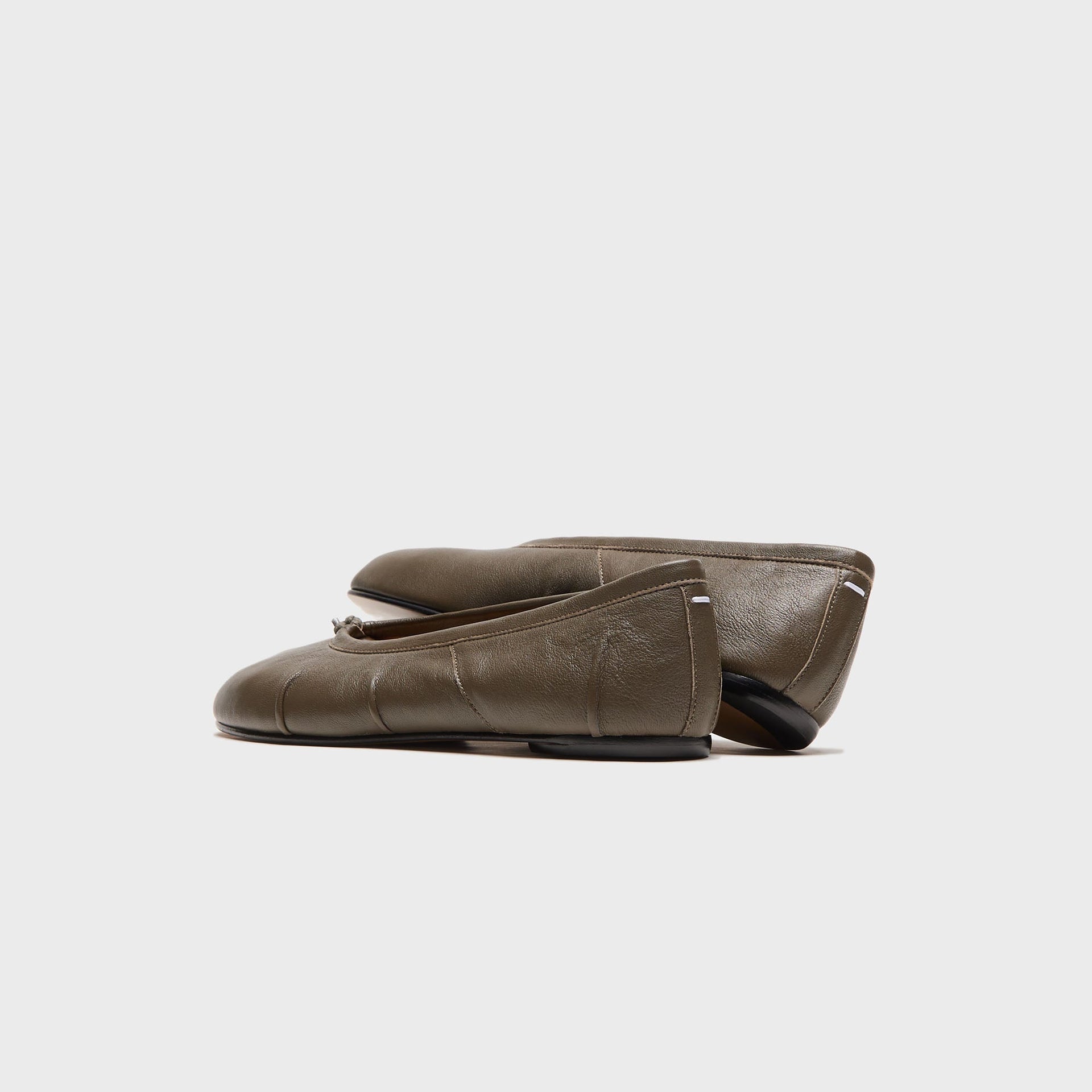 Maison Margiela Tabi Ballerina - Cold Brown