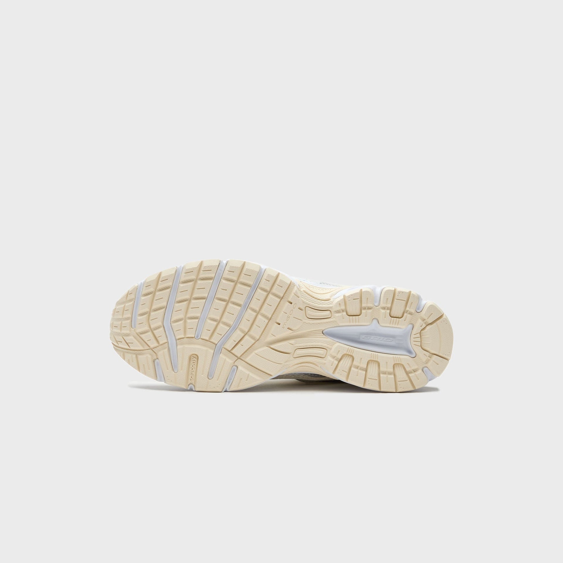 Saucony WMNS Ride Millennium - Cream / Silver