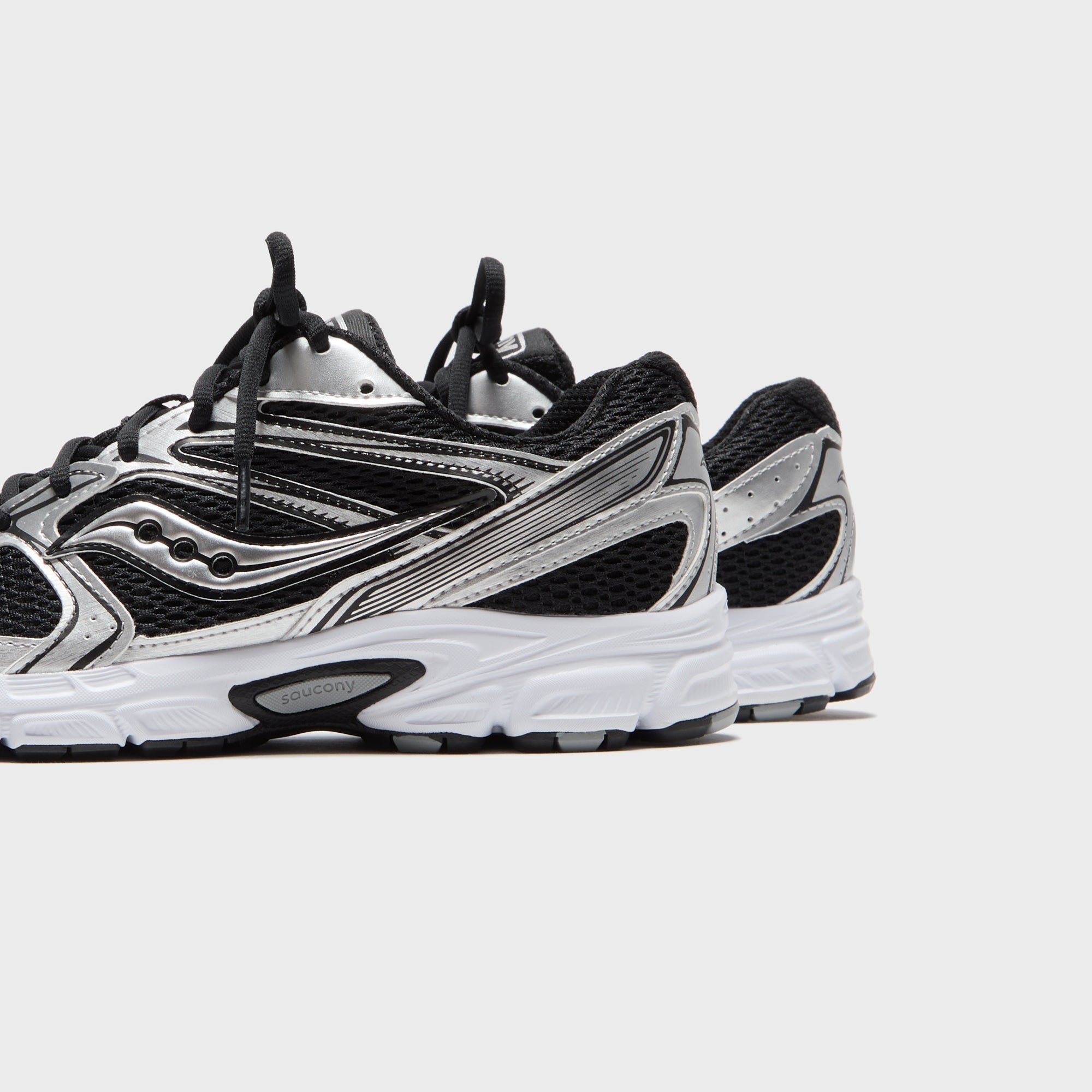 Saucony WMNS Ride Millennium - Black / Silver – Kith Canada