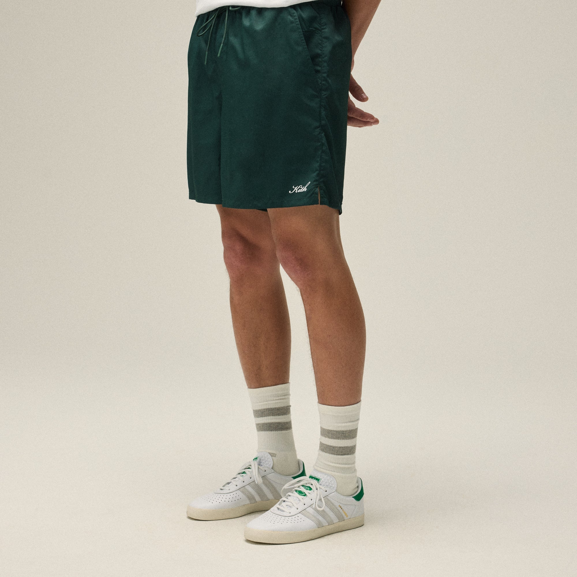 関税・送料込  25S Kith Panelled Bandana Ashton Swim Short Kith Panelled Bandana Ashton Swim Short Stadium Men's - SS25