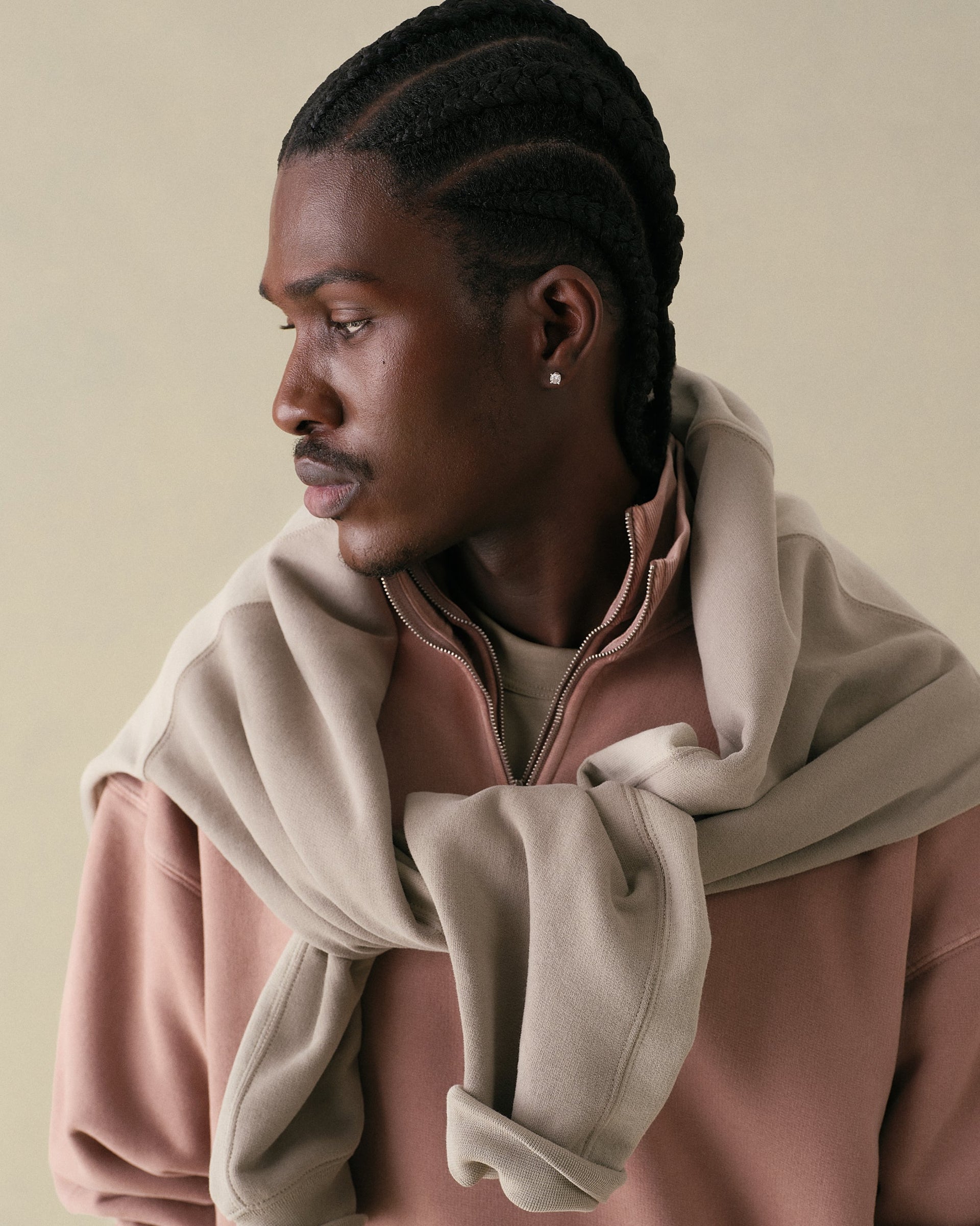 gid://shopify/MediaImage/45147179548948