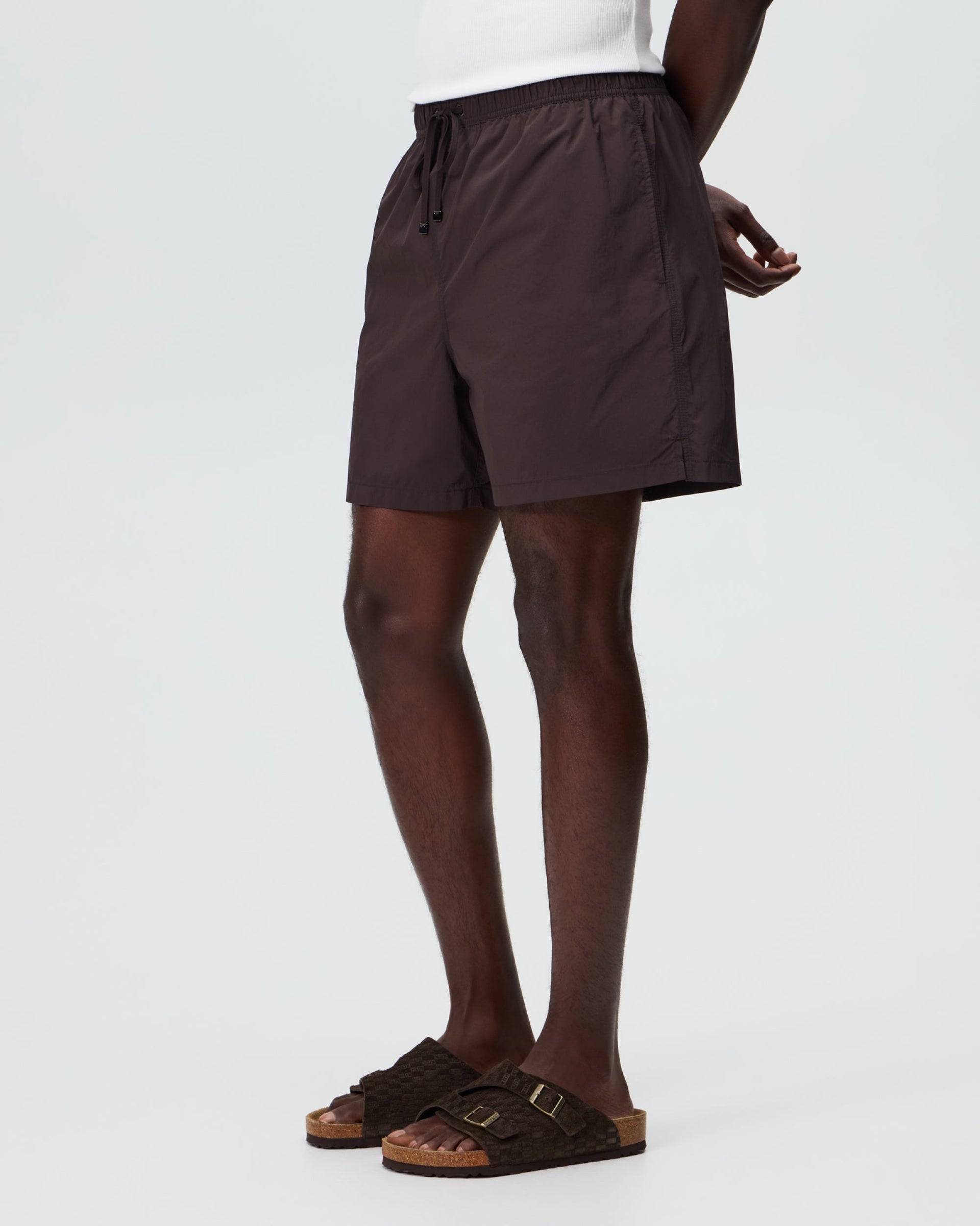 gid://shopify/MediaImage/45999305818388
