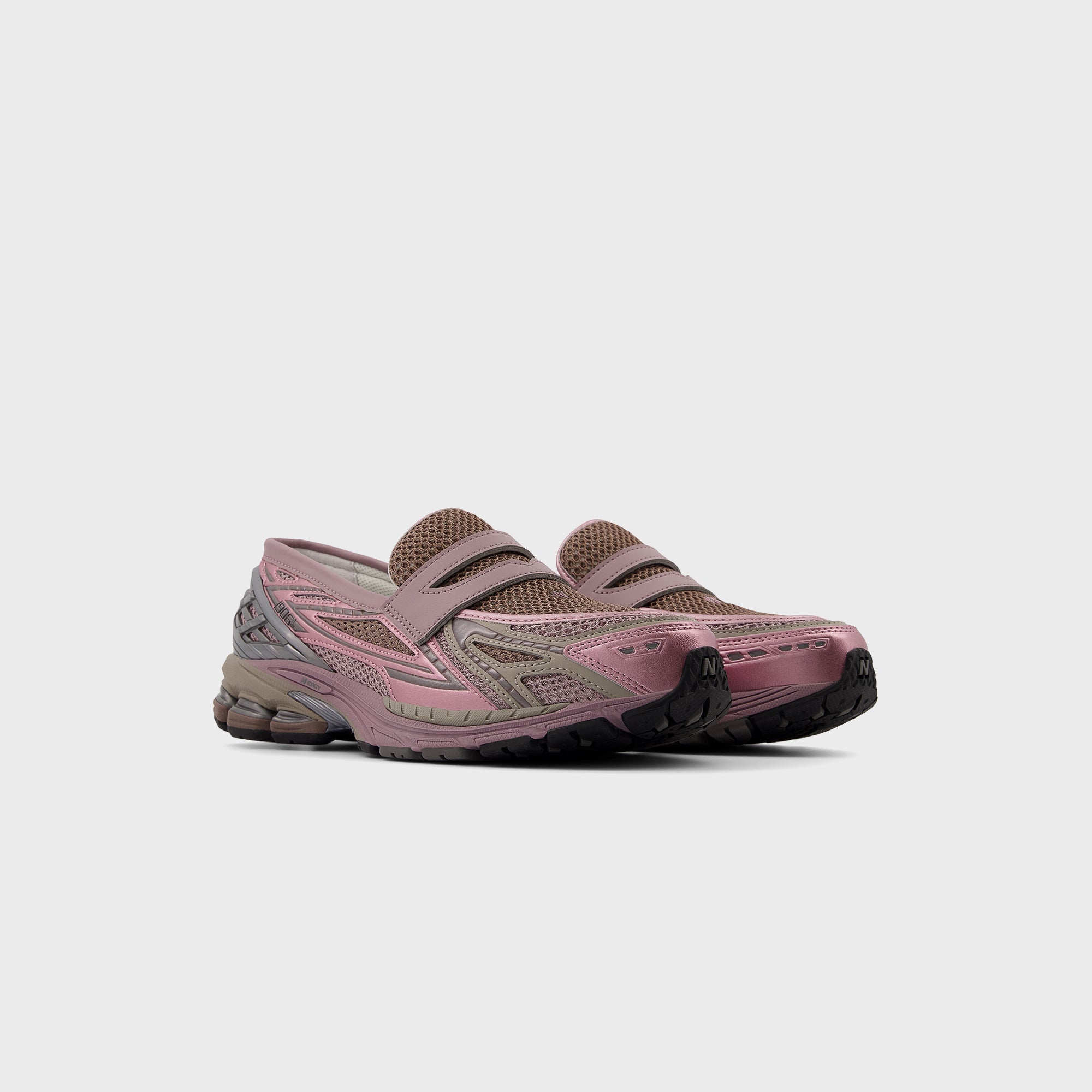 New Balance 1906 Loafer - Pink / Metallic Silver – Kith Canada