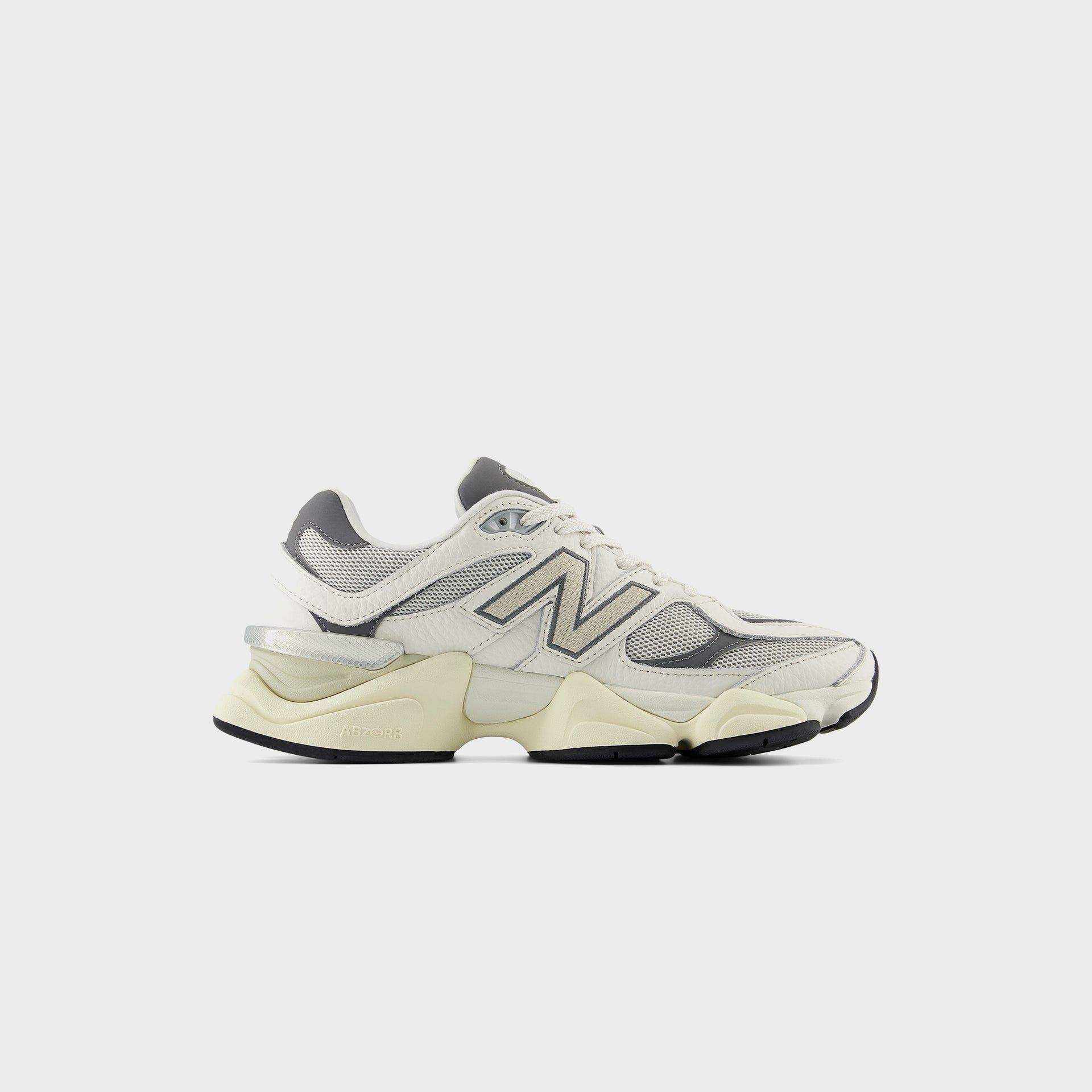 New Balance 9060 - Sea Salt