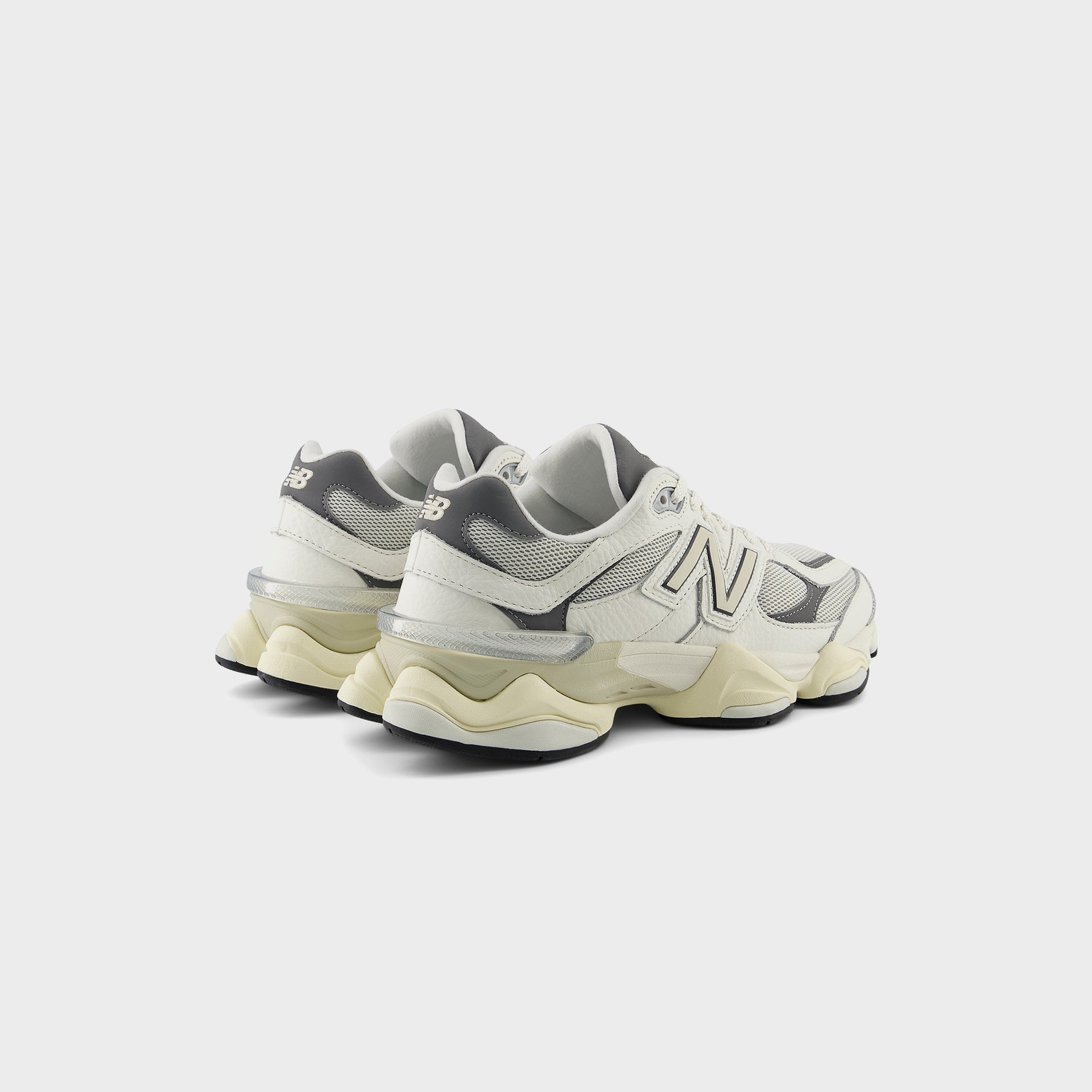 New Balance 9060 - Sea Salt
