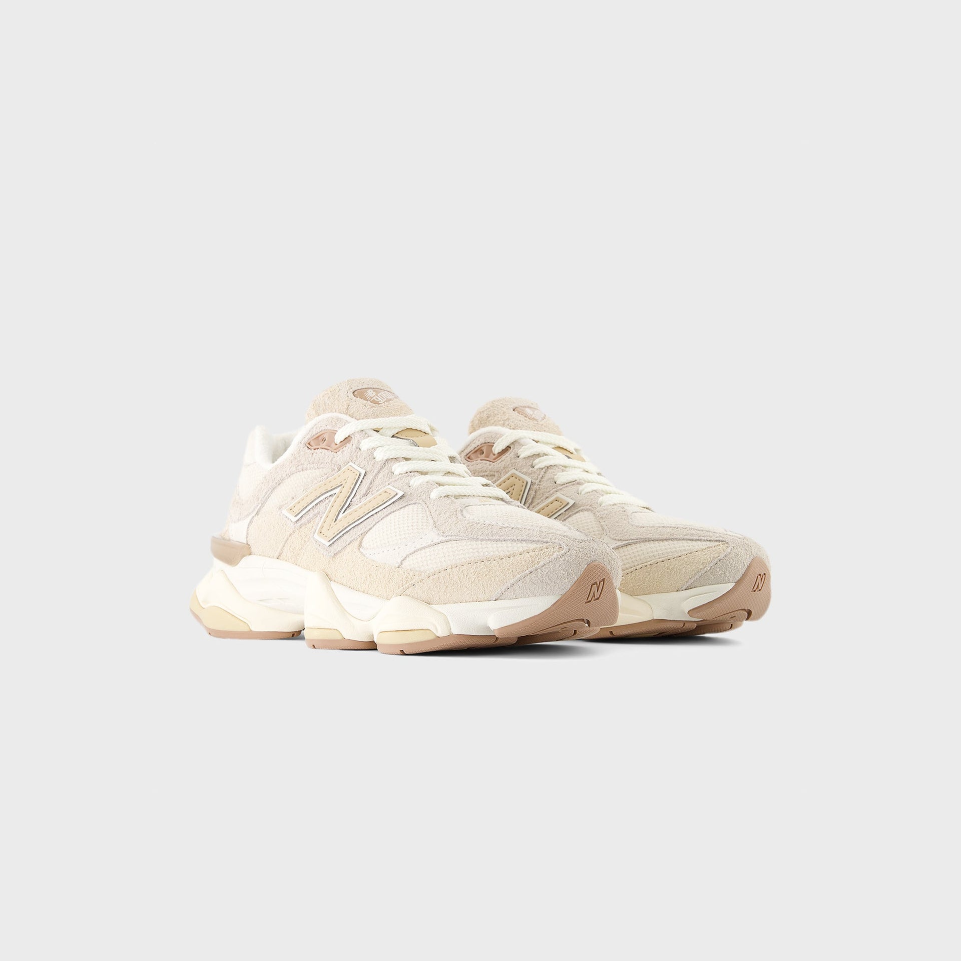 New Balance 9060 - Bisque / Sea Salt