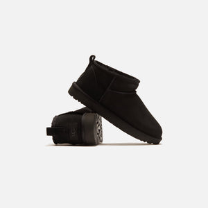 Ugg WMNS Classic Ultra Mini - Black