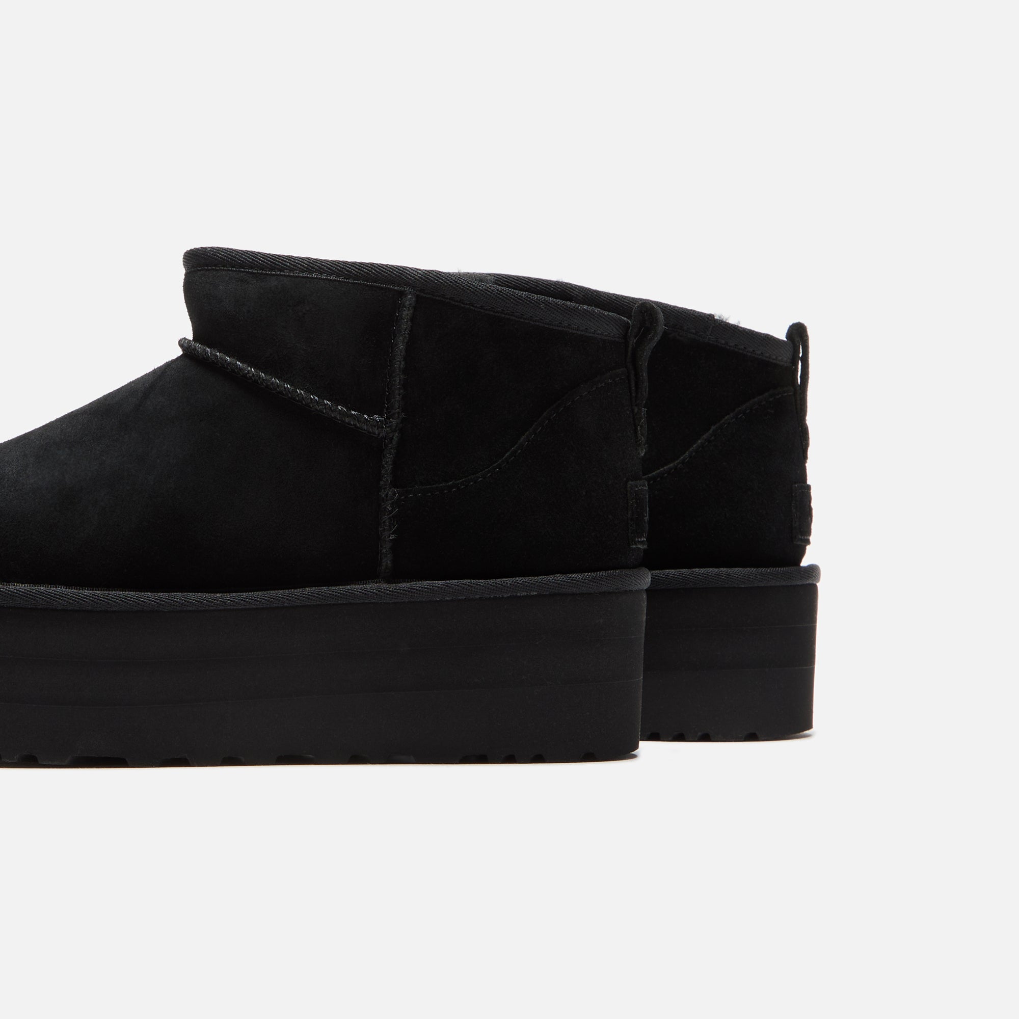 UGG WMNS Classic Ultra Mini Platform - Black – Kith Canada