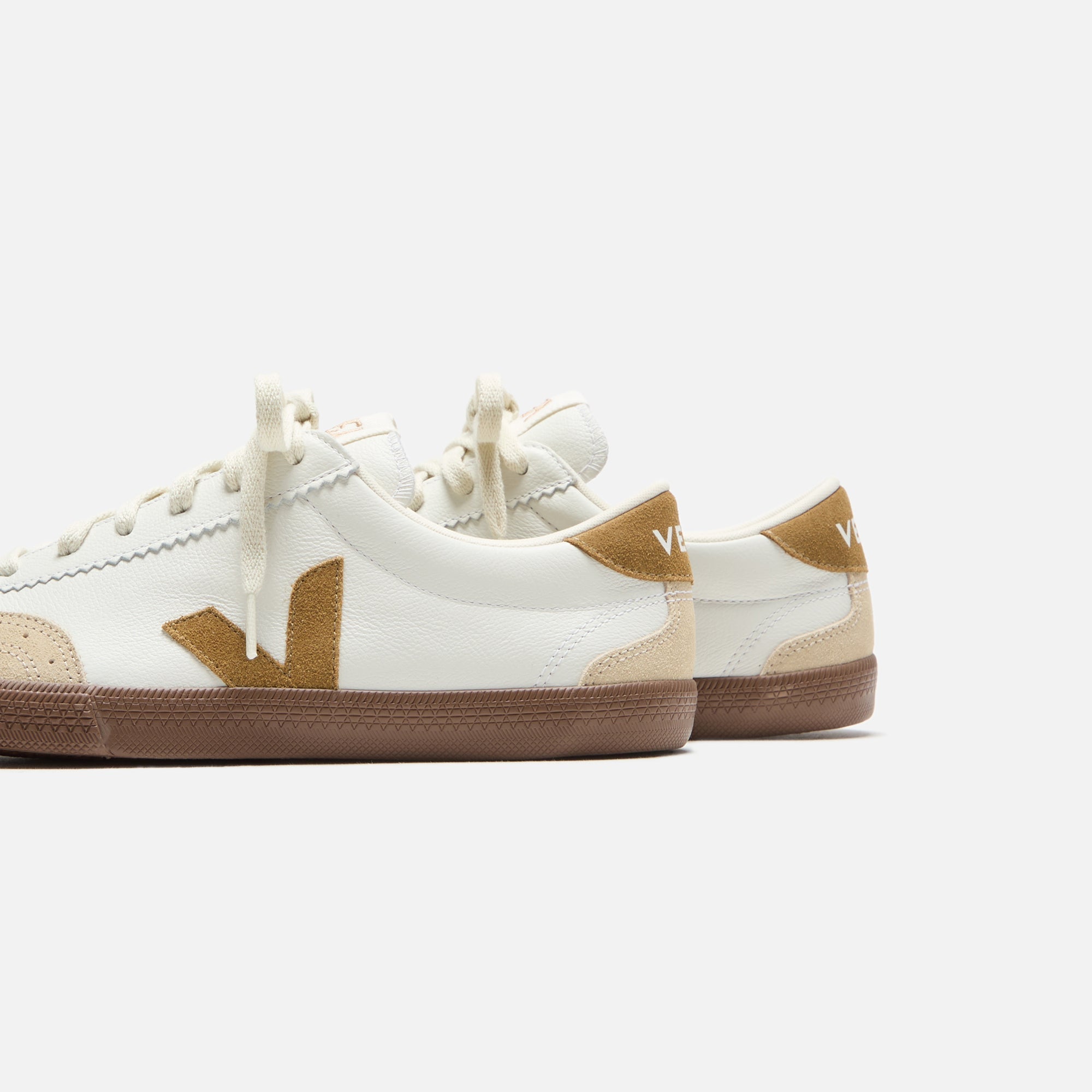 Veja Mens Volley - White / Tent Bark – Kith Canada