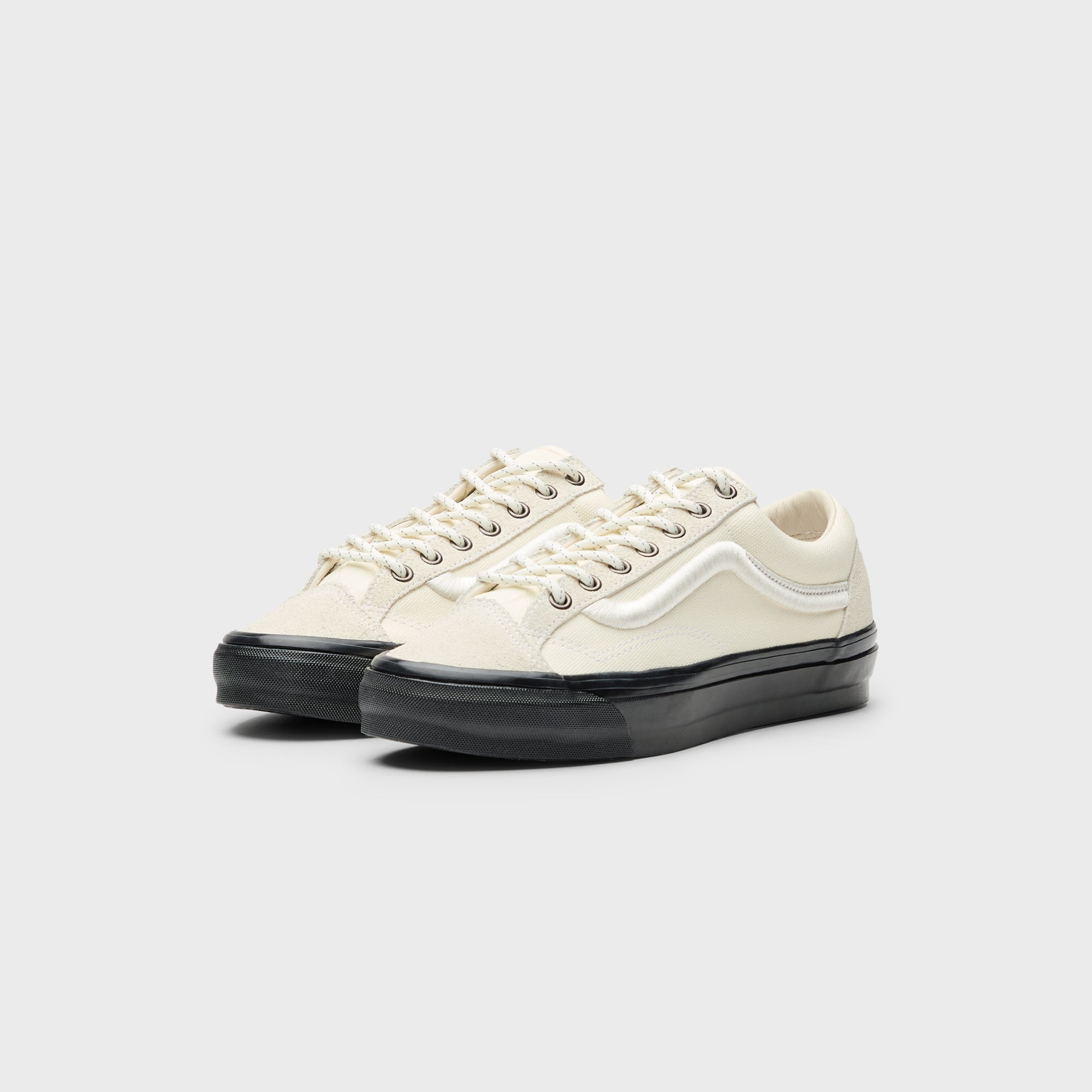 VANS LX Old Skool 36 - Classic White – Kith Canada