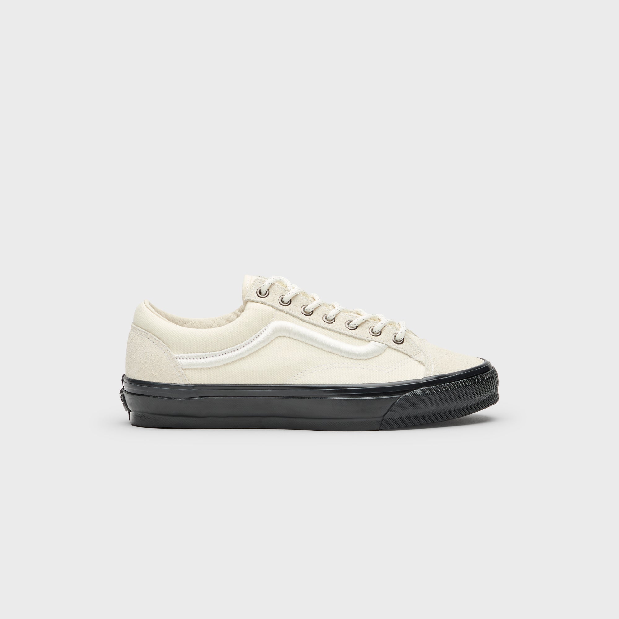 VANS LX Old Skool 36 - Classic White – Kith Canada