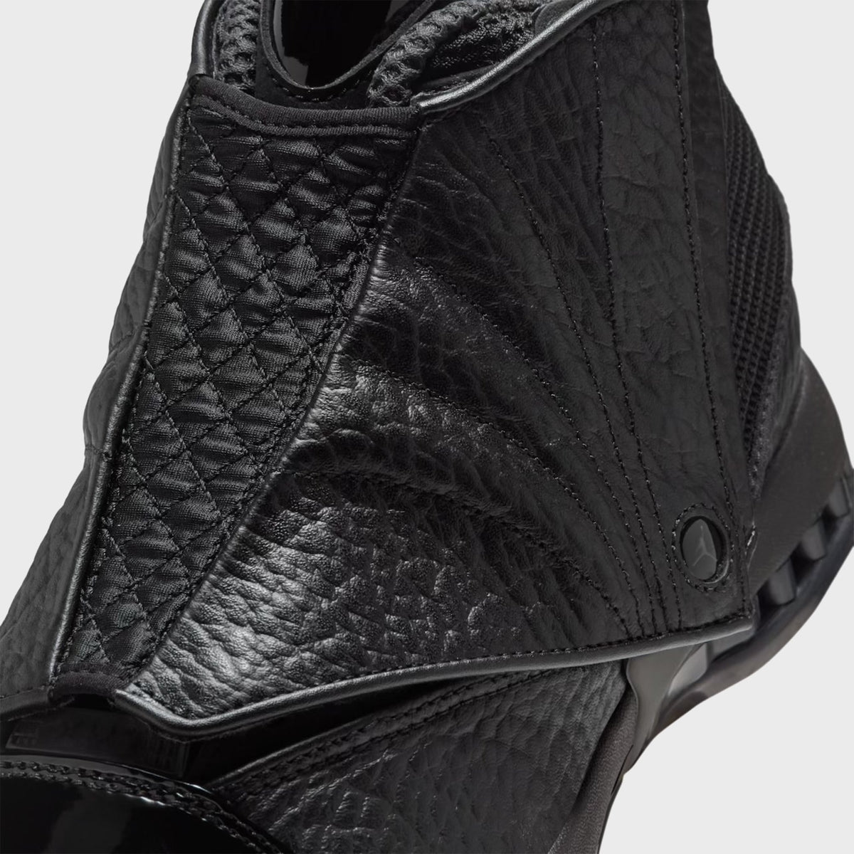 Jordan Air Jordan 16 Retro SP - Black / Anthracite