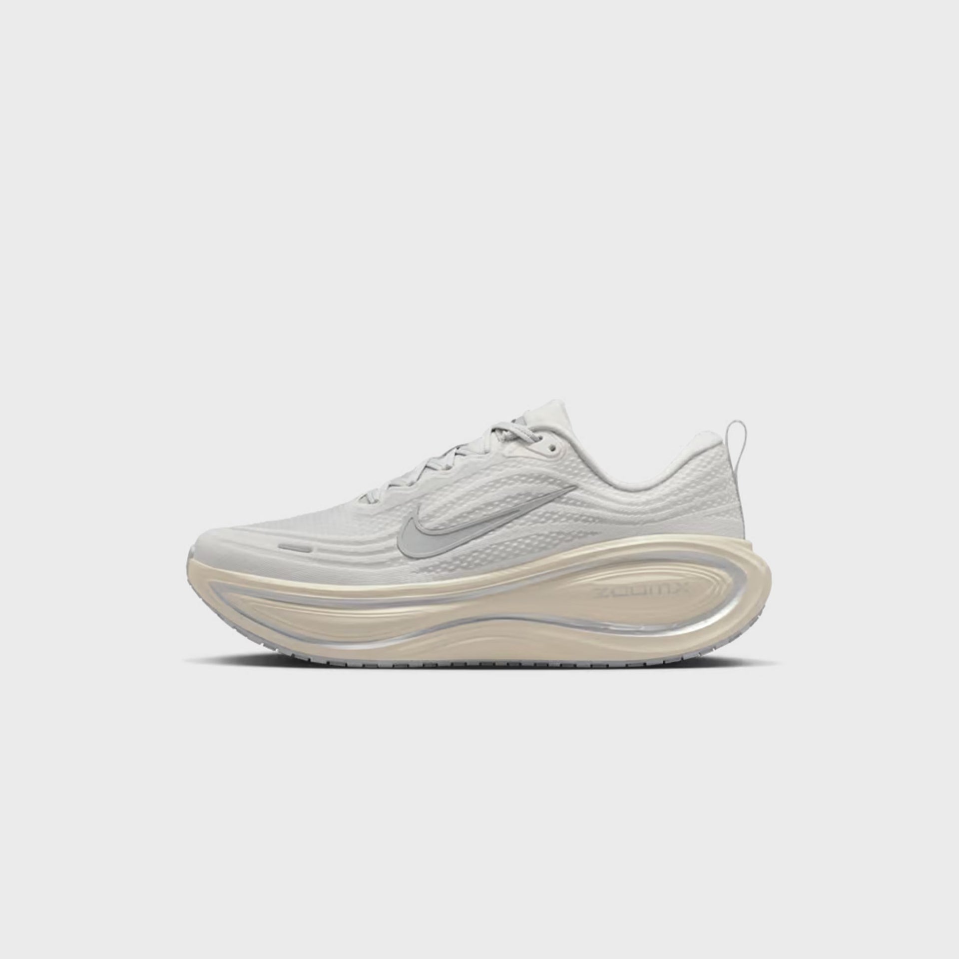 Nike Vomero Plus - Platinum Tint / Grey Fog / Iron Grey / Reflect Silver