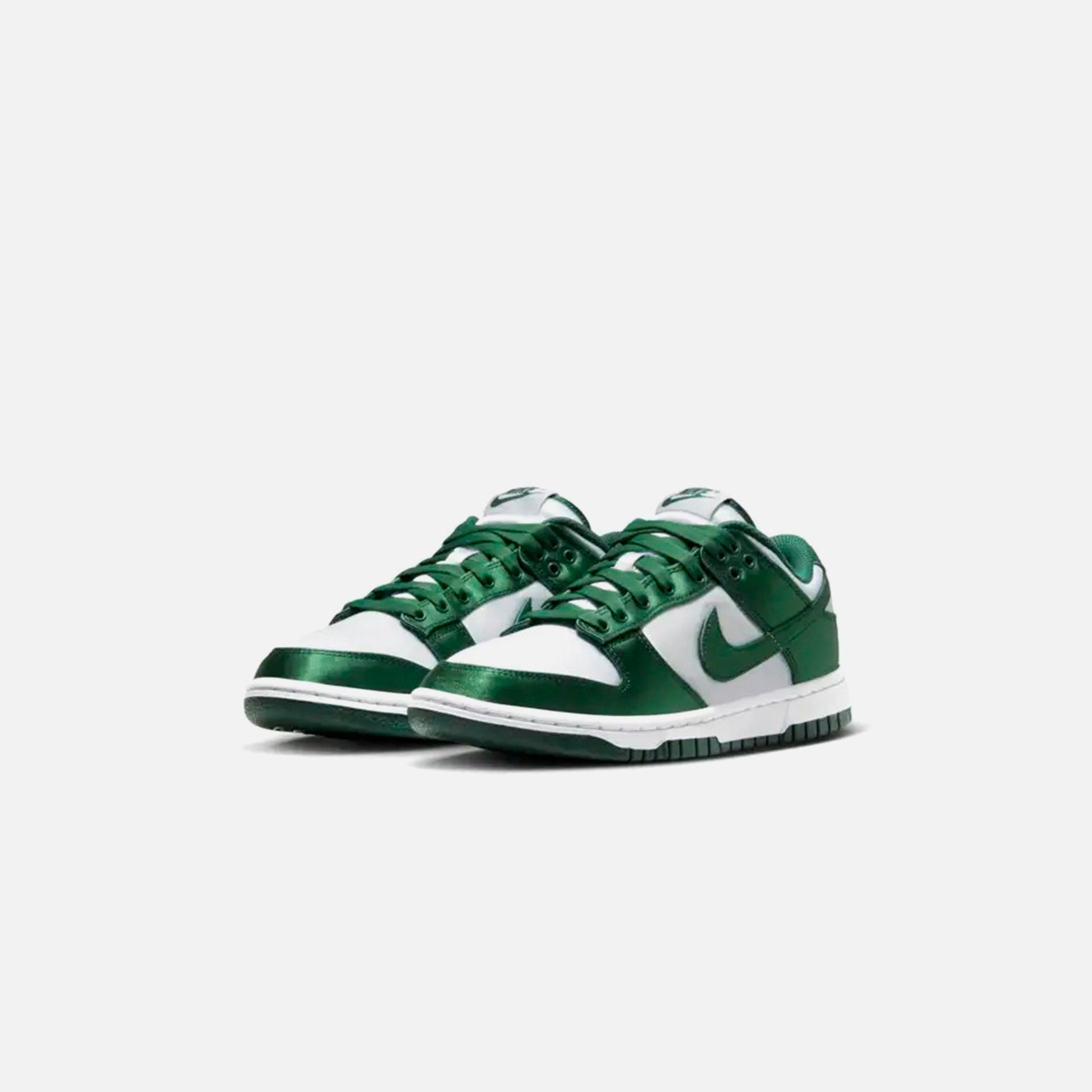 Nike WMNS Dunk Low - White / Team Green