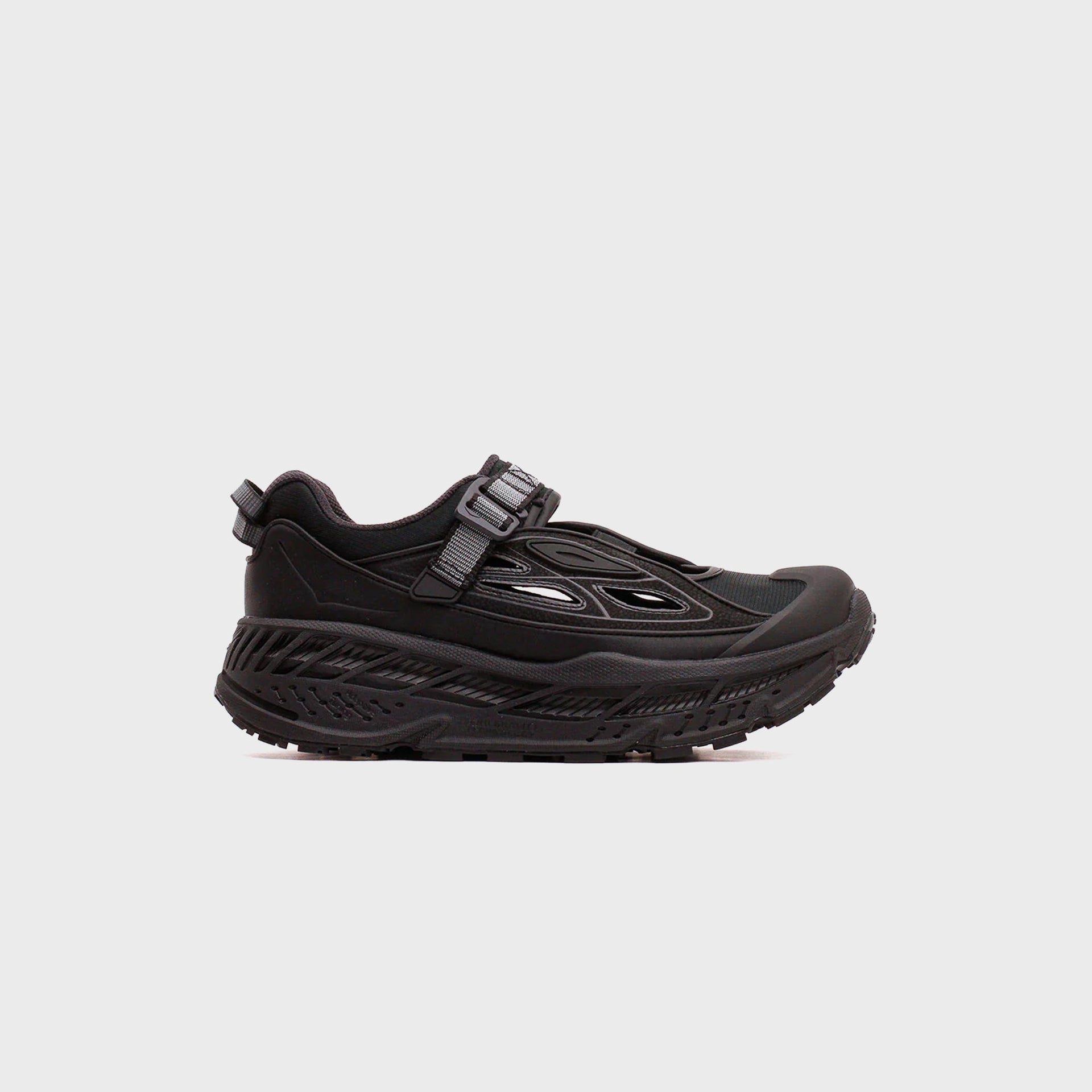 HOKA One One Stinson Breeze - Black / Carbon Black